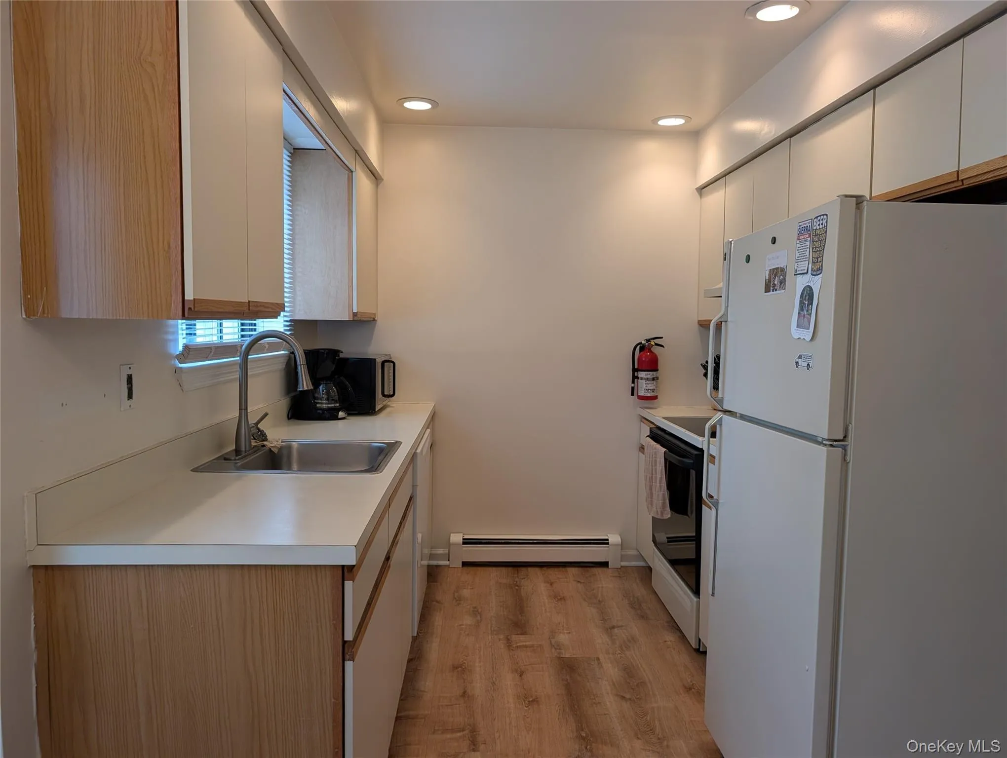 11 Brittany Drive, Middletown, NY, 1 Bedroom Bedrooms, 4 Rooms Rooms,1 BathroomBathrooms,Residential,For Rent,Brittany,0,1043527 11 Brittany Drive, Middletown, NY, 1 Bedroom Bedrooms, 4 Rooms Rooms,1 BathroomBathrooms,Residential,For Rent,Brittany,0,1043527