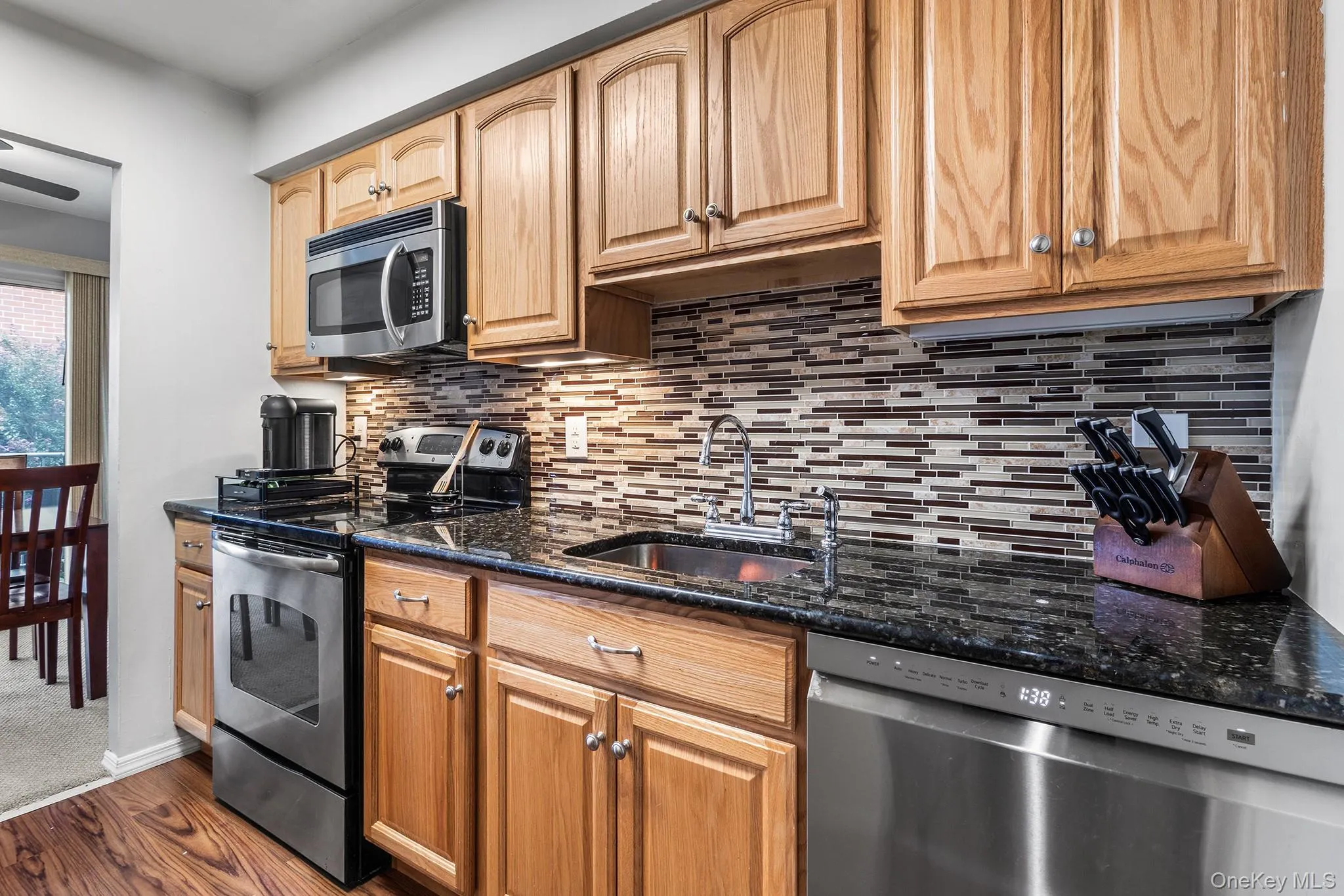 250 Village Avenue, Hempstead, NY, 1 Bedroom Bedrooms, 2 Rooms Rooms,1 BathroomBathrooms,Residential,For Rent,Village,0,1043529 250 Village Avenue, Hempstead, NY, 1 Bedroom Bedrooms, 2 Rooms Rooms,1 BathroomBathrooms,Residential,For Rent,Village,0,1043529