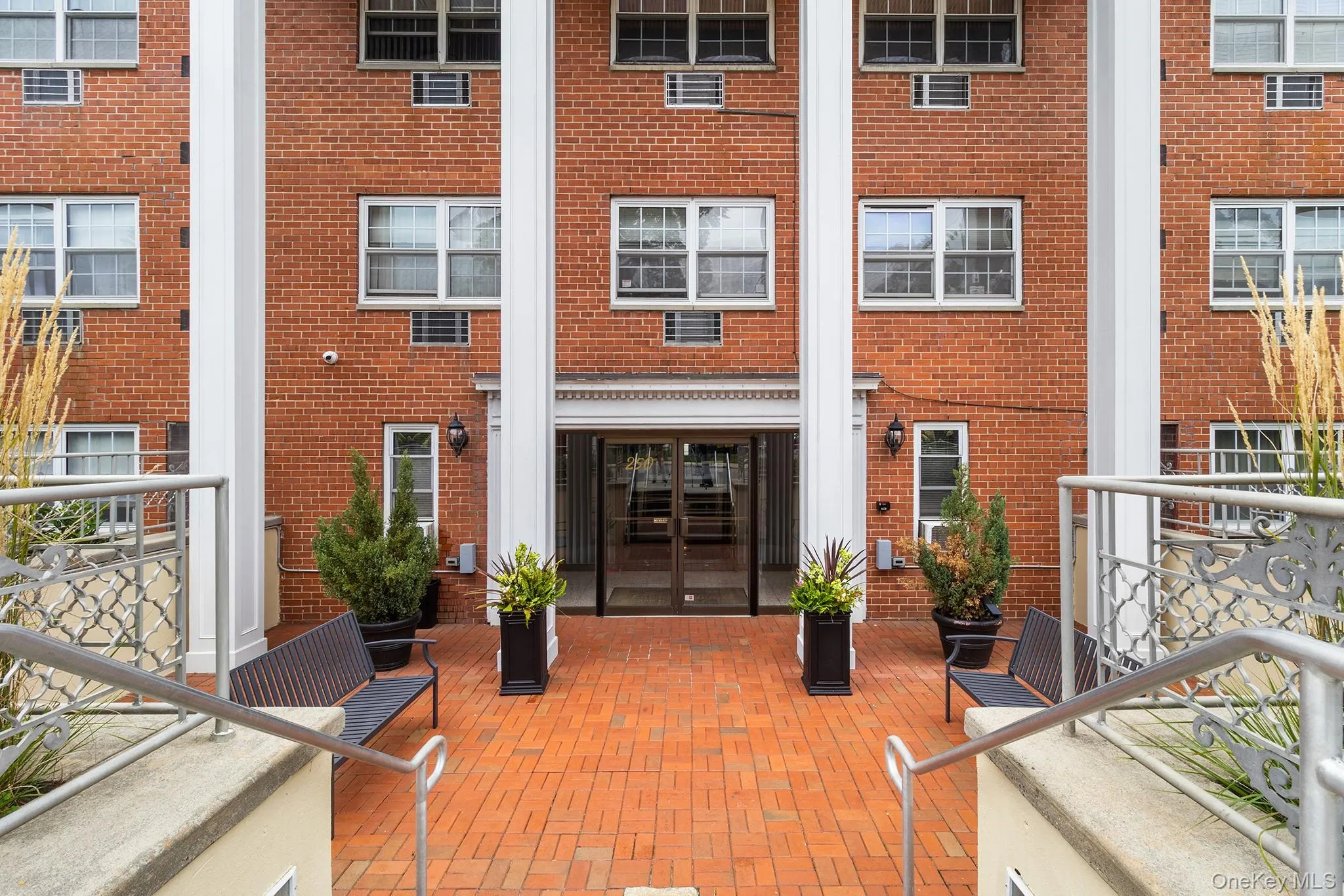 250 Village Avenue, Hempstead, NY, 1 Bedroom Bedrooms, 2 Rooms Rooms,1 BathroomBathrooms,Residential,For Rent,Village,0,1043529 250 Village Avenue, Hempstead, NY, 1 Bedroom Bedrooms, 2 Rooms Rooms,1 BathroomBathrooms,Residential,For Rent,Village,0,1043529