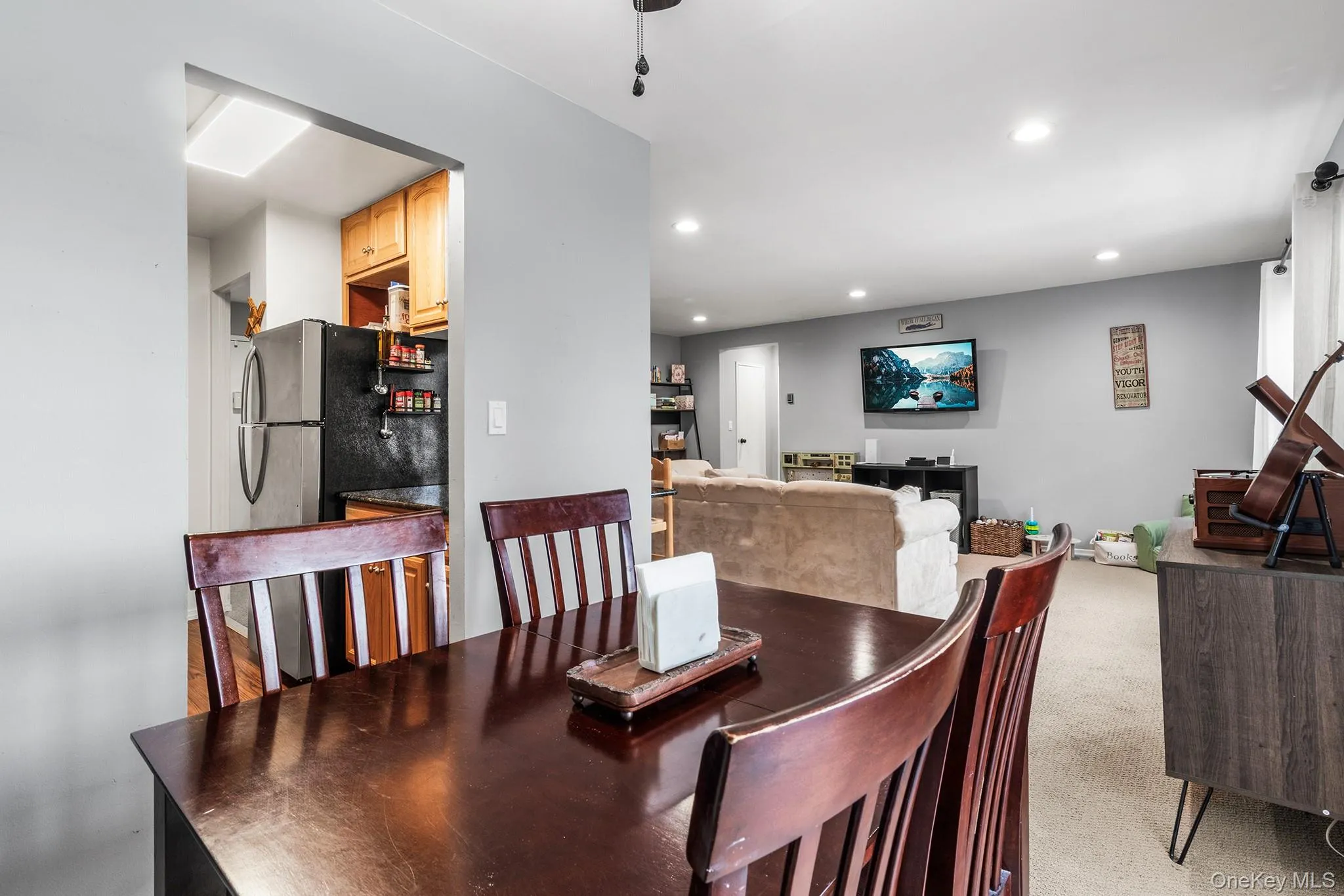 250 Village Avenue, Hempstead, NY, 1 Bedroom Bedrooms, 2 Rooms Rooms,1 BathroomBathrooms,Residential,For Rent,Village,0,1043529 250 Village Avenue, Hempstead, NY, 1 Bedroom Bedrooms, 2 Rooms Rooms,1 BathroomBathrooms,Residential,For Rent,Village,0,1043529