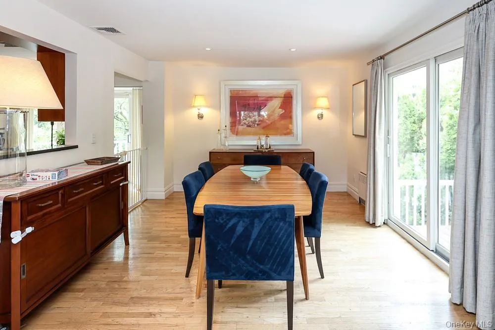 29 Puritan Lane, Oyster Bay, NY, 4 Bedrooms Bedrooms, 7 Rooms Rooms,2 BathroomsBathrooms,Residential,For Rent,Puritan,0,1043535 29 Puritan Lane, Oyster Bay, NY, 4 Bedrooms Bedrooms, 7 Rooms Rooms,2 BathroomsBathrooms,Residential,For Rent,Puritan,0,1043535