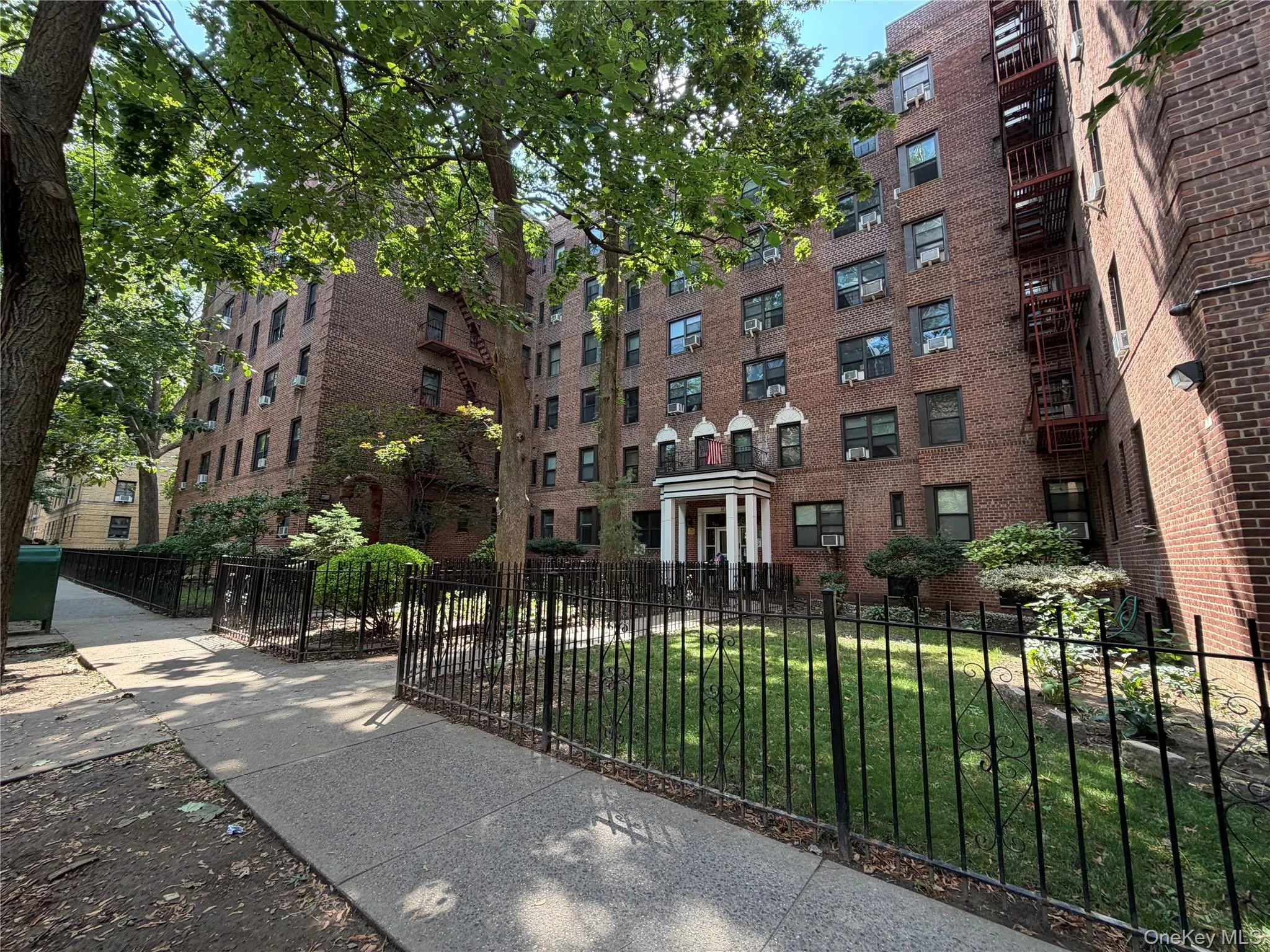 88-10 34 Avenue, New York, NY, 2 Bedrooms Bedrooms, 5 Rooms Rooms,1 BathroomBathrooms,Residential,For Rent,34,0,1043539 88-10 34 Avenue, New York, NY, 2 Bedrooms Bedrooms, 5 Rooms Rooms,1 BathroomBathrooms,Residential,For Rent,34,0,1043539