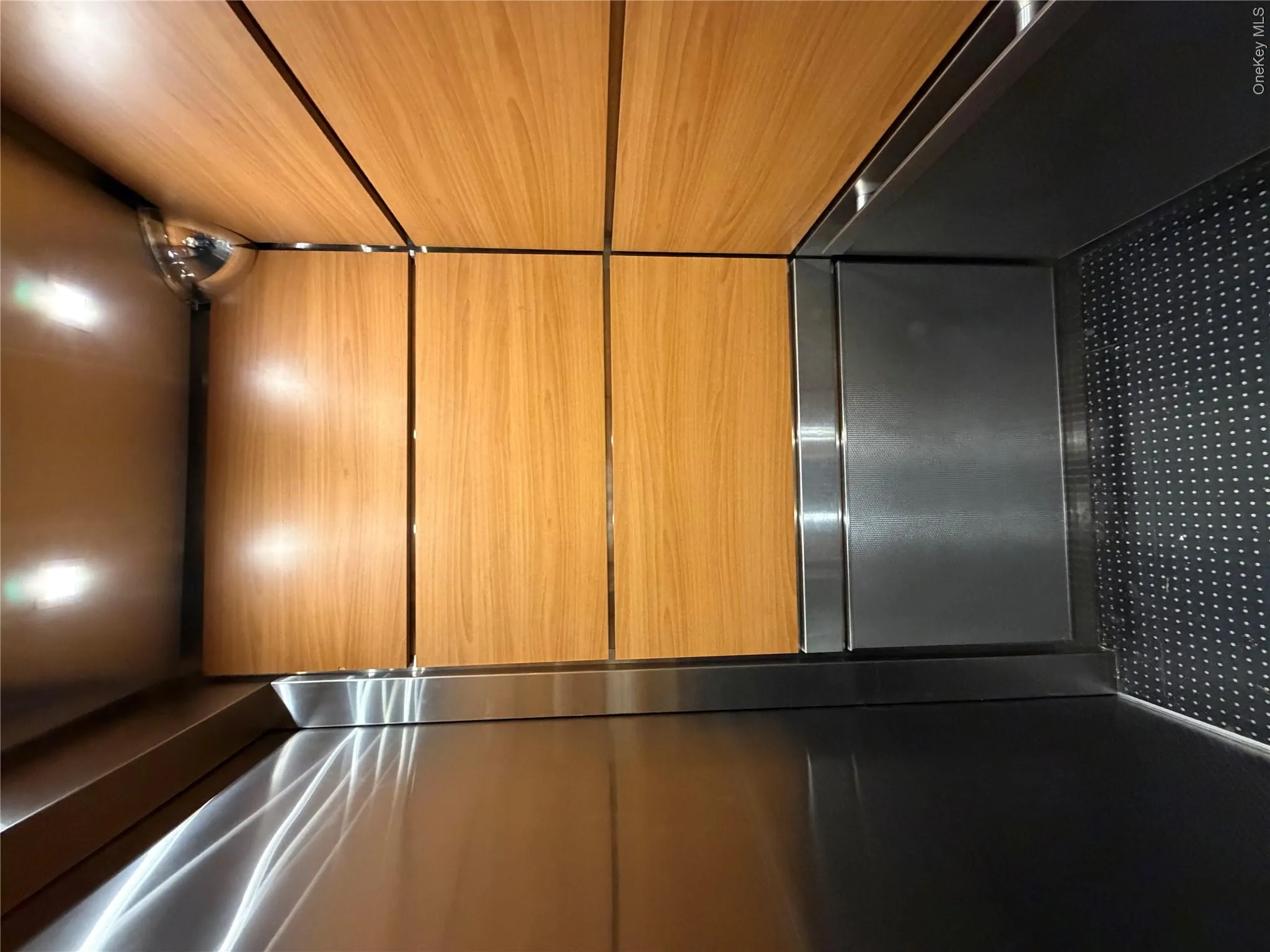Elevator New Elevator New