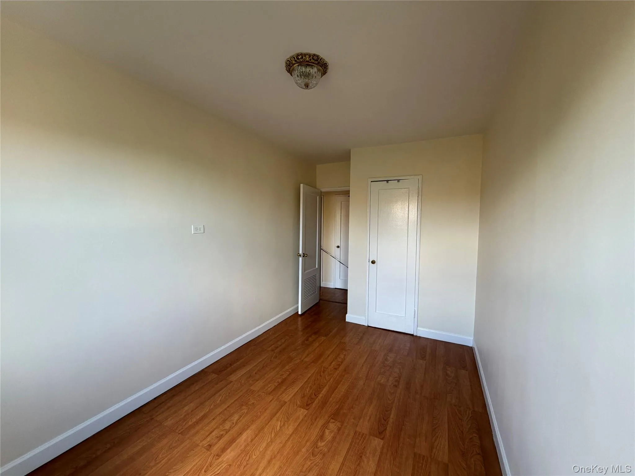 88-10 34 Avenue, New York, NY, 2 Bedrooms Bedrooms, 5 Rooms Rooms,1 BathroomBathrooms,Residential,For Rent,34,0,1043539 88-10 34 Avenue, New York, NY, 2 Bedrooms Bedrooms, 5 Rooms Rooms,1 BathroomBathrooms,Residential,For Rent,34,0,1043539