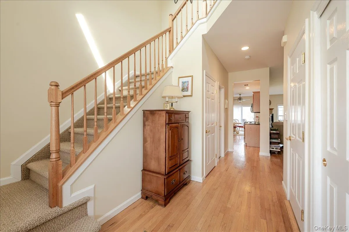 90 Manitou Trail, Smithtown, NY, 3 Bedrooms Bedrooms, 7 Rooms Rooms,2 BathroomsBathrooms,Residential Lease,For Rent,Manitou,0,1043540 90 Manitou Trail, Smithtown, NY, 3 Bedrooms Bedrooms, 7 Rooms Rooms,2 BathroomsBathrooms,Residential Lease,For Rent,Manitou,0,1043540