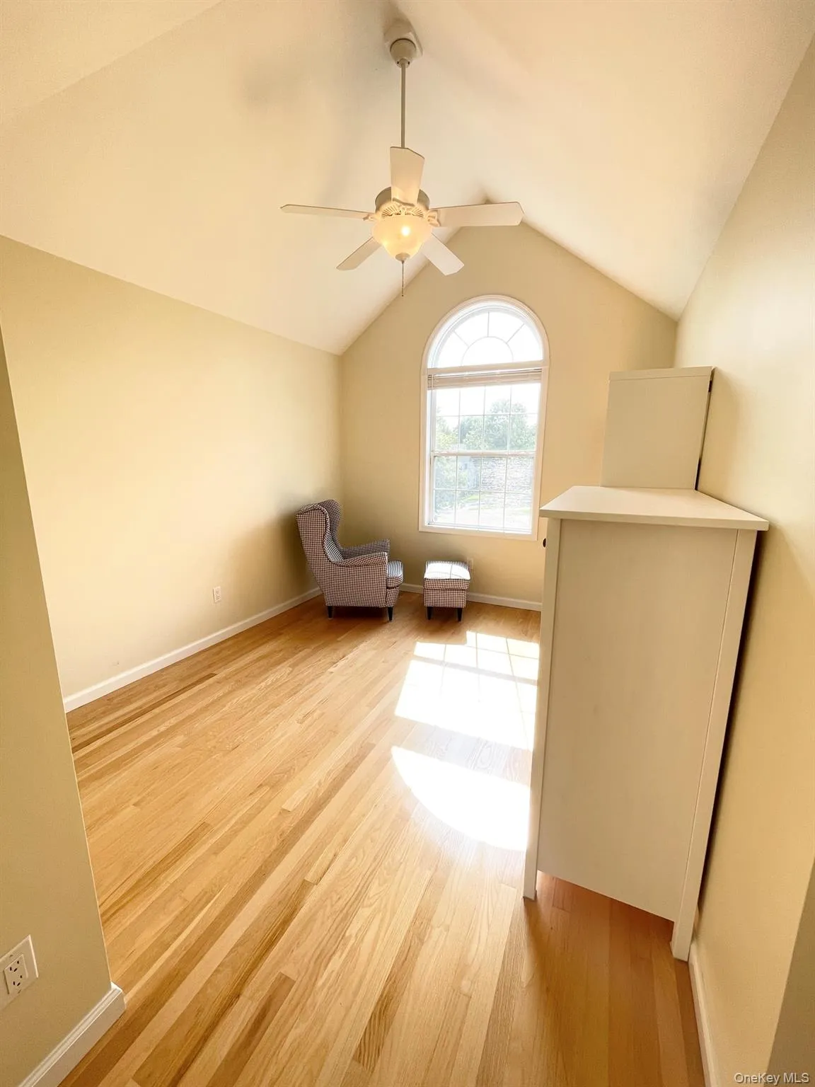 90 Manitou Trail, Smithtown, NY, 3 Bedrooms Bedrooms, 7 Rooms Rooms,2 BathroomsBathrooms,Residential Lease,For Rent,Manitou,0,1043540 90 Manitou Trail, Smithtown, NY, 3 Bedrooms Bedrooms, 7 Rooms Rooms,2 BathroomsBathrooms,Residential Lease,For Rent,Manitou,0,1043540