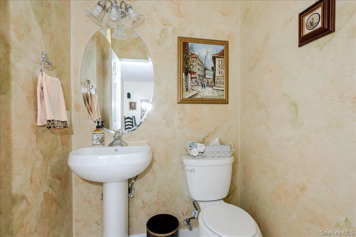 90 Manitou Trail, Smithtown, NY, 3 Bedrooms Bedrooms, 7 Rooms Rooms,2 BathroomsBathrooms,Residential Lease,For Rent,Manitou,0,1043540 90 Manitou Trail, Smithtown, NY, 3 Bedrooms Bedrooms, 7 Rooms Rooms,2 BathroomsBathrooms,Residential Lease,For Rent,Manitou,0,1043540
