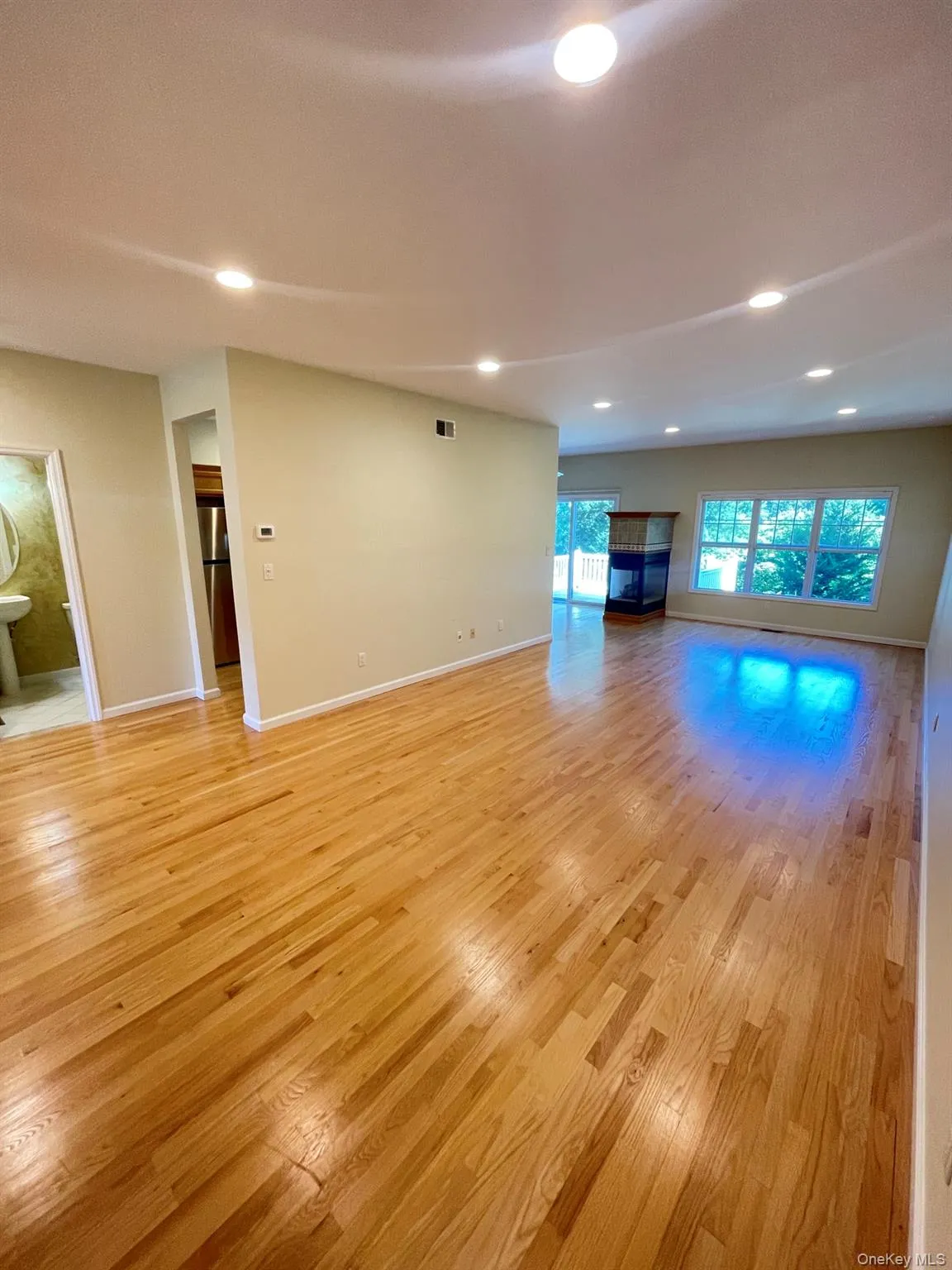 90 Manitou Trail, Smithtown, NY, 3 Bedrooms Bedrooms, 7 Rooms Rooms,2 BathroomsBathrooms,Residential Lease,For Rent,Manitou,0,1043540 90 Manitou Trail, Smithtown, NY, 3 Bedrooms Bedrooms, 7 Rooms Rooms,2 BathroomsBathrooms,Residential Lease,For Rent,Manitou,0,1043540