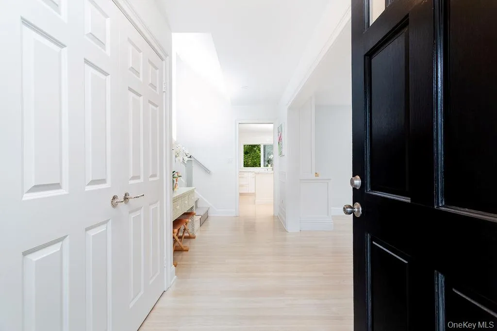18 Shady Brook Lane, Greenwich, CT, 5 Bedrooms Bedrooms, 9 Rooms Rooms,5 BathroomsBathrooms,Residential,For Rent,Shady Brook,0,1043541 18 Shady Brook Lane, Greenwich, CT, 5 Bedrooms Bedrooms, 9 Rooms Rooms,5 BathroomsBathrooms,Residential,For Rent,Shady Brook,0,1043541