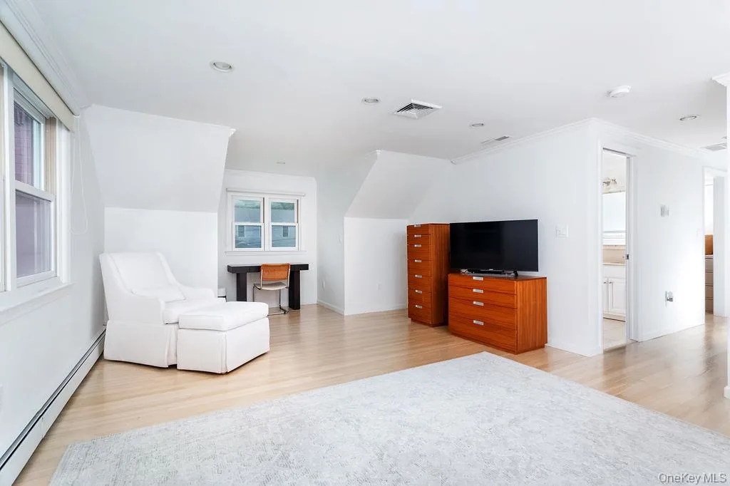 18 Shady Brook Lane, Greenwich, CT, 5 Bedrooms Bedrooms, 9 Rooms Rooms,5 BathroomsBathrooms,Residential,For Rent,Shady Brook,0,1043541 18 Shady Brook Lane, Greenwich, CT, 5 Bedrooms Bedrooms, 9 Rooms Rooms,5 BathroomsBathrooms,Residential,For Rent,Shady Brook,0,1043541
