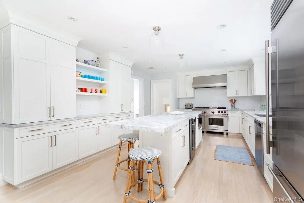 18 Shady Brook Lane, Greenwich, CT, 5 Bedrooms Bedrooms, 9 Rooms Rooms,5 BathroomsBathrooms,Residential,For Rent,Shady Brook,0,1043541 18 Shady Brook Lane, Greenwich, CT, 5 Bedrooms Bedrooms, 9 Rooms Rooms,5 BathroomsBathrooms,Residential,For Rent,Shady Brook,0,1043541