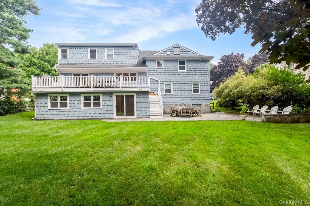 18 Shady Brook Lane, Greenwich, CT, 5 Bedrooms Bedrooms, 9 Rooms Rooms,5 BathroomsBathrooms,Residential,For Rent,Shady Brook,0,1043541 18 Shady Brook Lane, Greenwich, CT, 5 Bedrooms Bedrooms, 9 Rooms Rooms,5 BathroomsBathrooms,Residential,For Rent,Shady Brook,0,1043541
