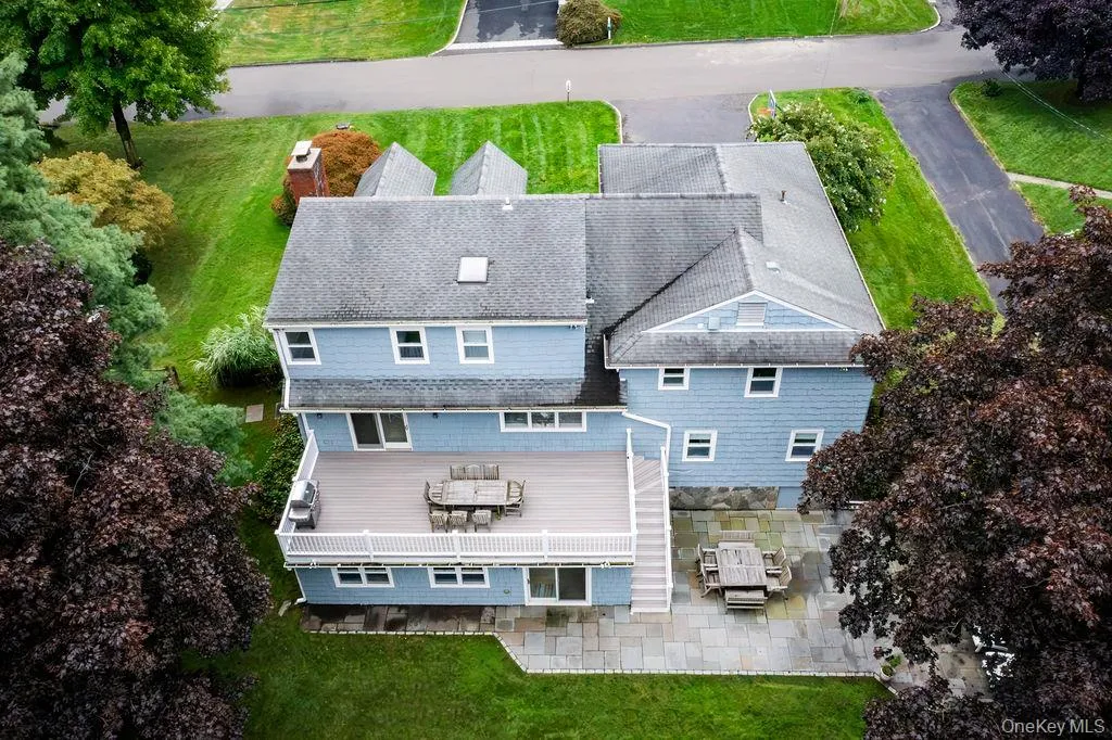 18 Shady Brook Lane, Greenwich, CT, 5 Bedrooms Bedrooms, 9 Rooms Rooms,5 BathroomsBathrooms,Residential,For Rent,Shady Brook,0,1043541 18 Shady Brook Lane, Greenwich, CT, 5 Bedrooms Bedrooms, 9 Rooms Rooms,5 BathroomsBathrooms,Residential,For Rent,Shady Brook,0,1043541