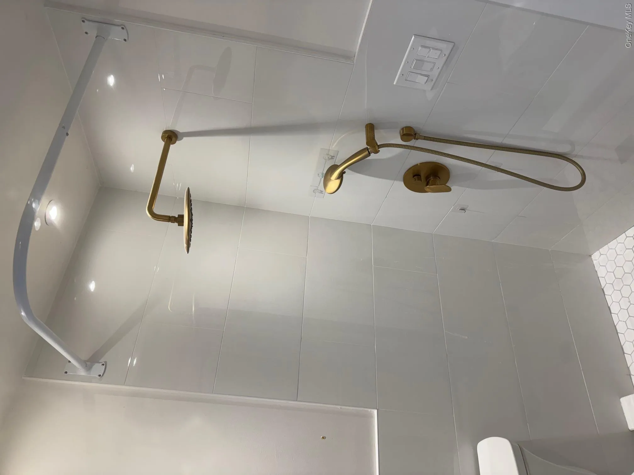 133-12 128th Street, New York, NY, 2 Bedrooms Bedrooms, 5 Rooms Rooms,2 BathroomsBathrooms,Residential,For Rent,128th,0,1043542 133-12 128th Street, New York, NY, 2 Bedrooms Bedrooms, 5 Rooms Rooms,2 BathroomsBathrooms,Residential,For Rent,128th,0,1043542