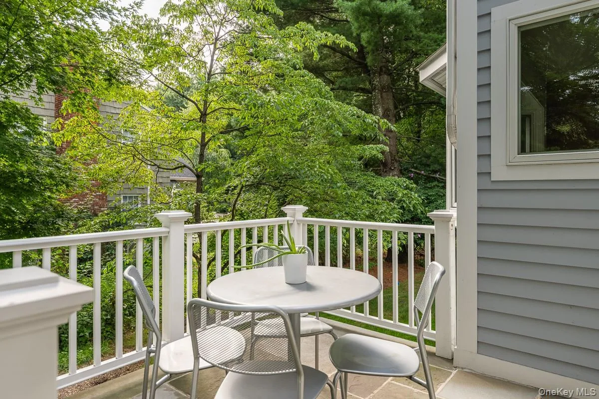 1 Deepwoods Lane, Greenwich, CT, 5 Bedrooms Bedrooms, 11 Rooms Rooms,4 BathroomsBathrooms,Residential,For Rent,Deepwoods,0,1043544 1 Deepwoods Lane, Greenwich, CT, 5 Bedrooms Bedrooms, 11 Rooms Rooms,4 BathroomsBathrooms,Residential,For Rent,Deepwoods,0,1043544