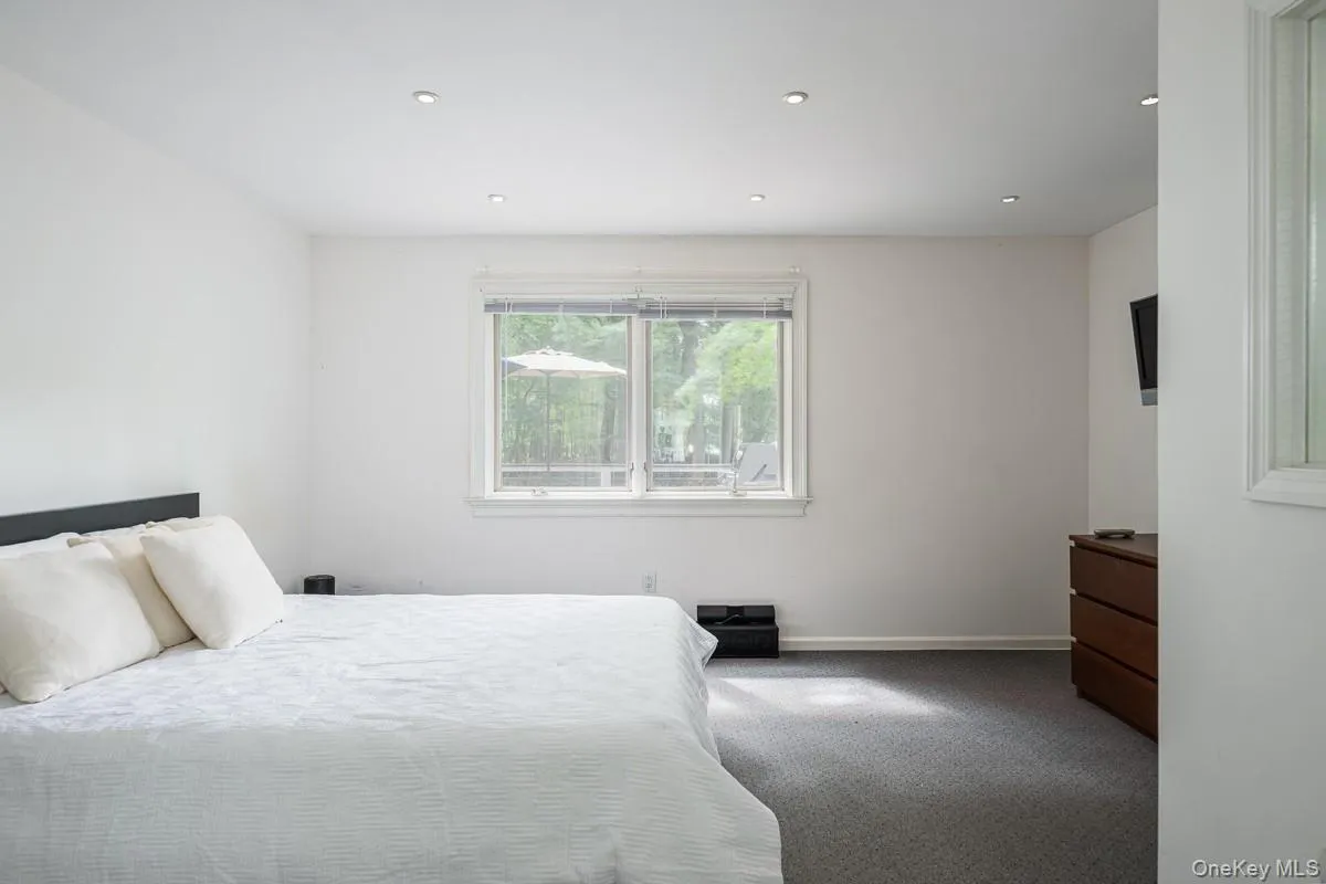 1 Deepwoods Lane, Greenwich, CT, 5 Bedrooms Bedrooms, 11 Rooms Rooms,4 BathroomsBathrooms,Residential,For Rent,Deepwoods,0,1043544 1 Deepwoods Lane, Greenwich, CT, 5 Bedrooms Bedrooms, 11 Rooms Rooms,4 BathroomsBathrooms,Residential,For Rent,Deepwoods,0,1043544