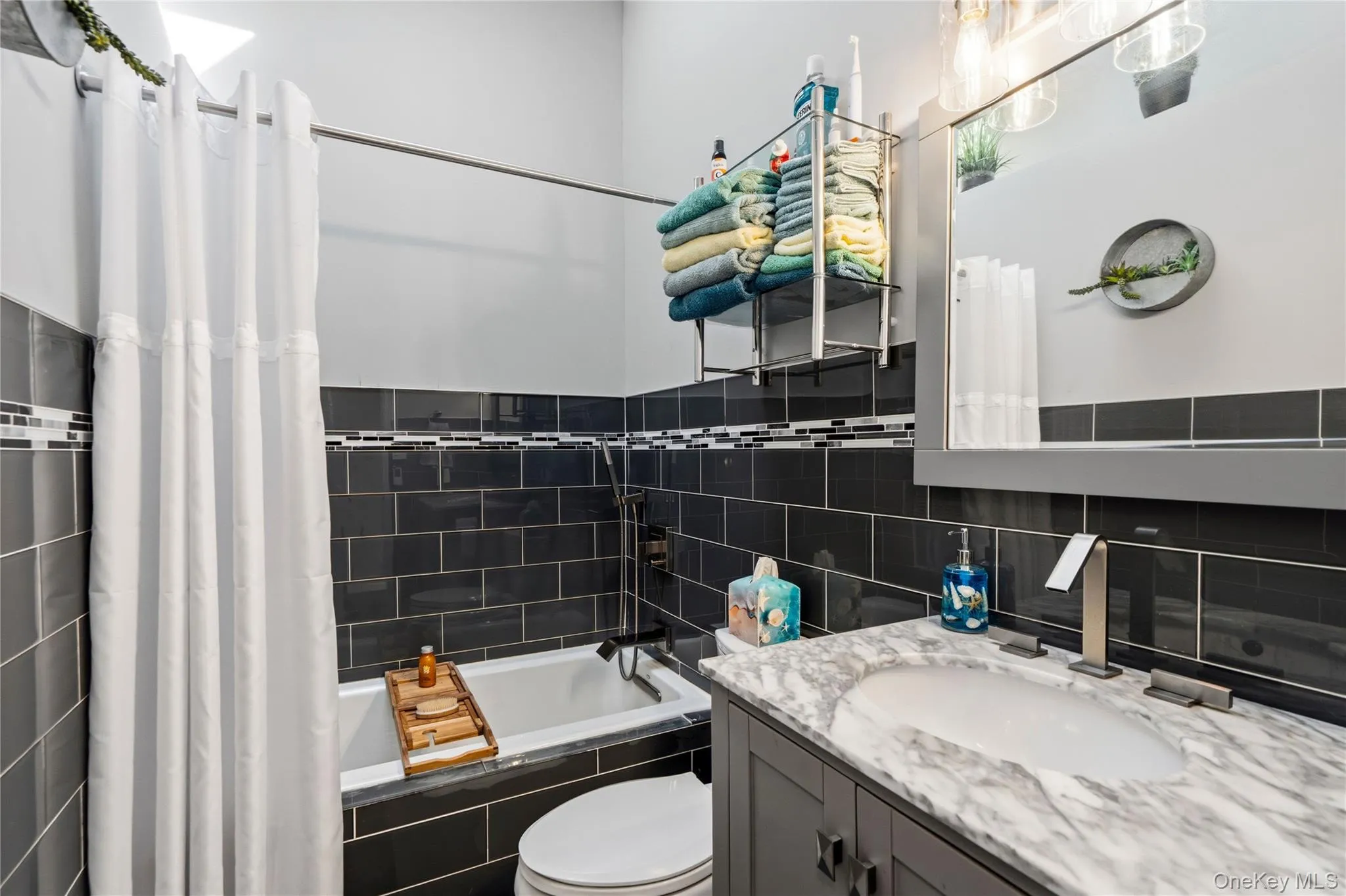 2607 Island Channel Road, Hempstead, NY, 4 Bedrooms Bedrooms, 9 Rooms Rooms,3 BathroomsBathrooms,Residential,For Rent,Island Channel,0,1043558 2607 Island Channel Road, Hempstead, NY, 4 Bedrooms Bedrooms, 9 Rooms Rooms,3 BathroomsBathrooms,Residential,For Rent,Island Channel,0,1043558