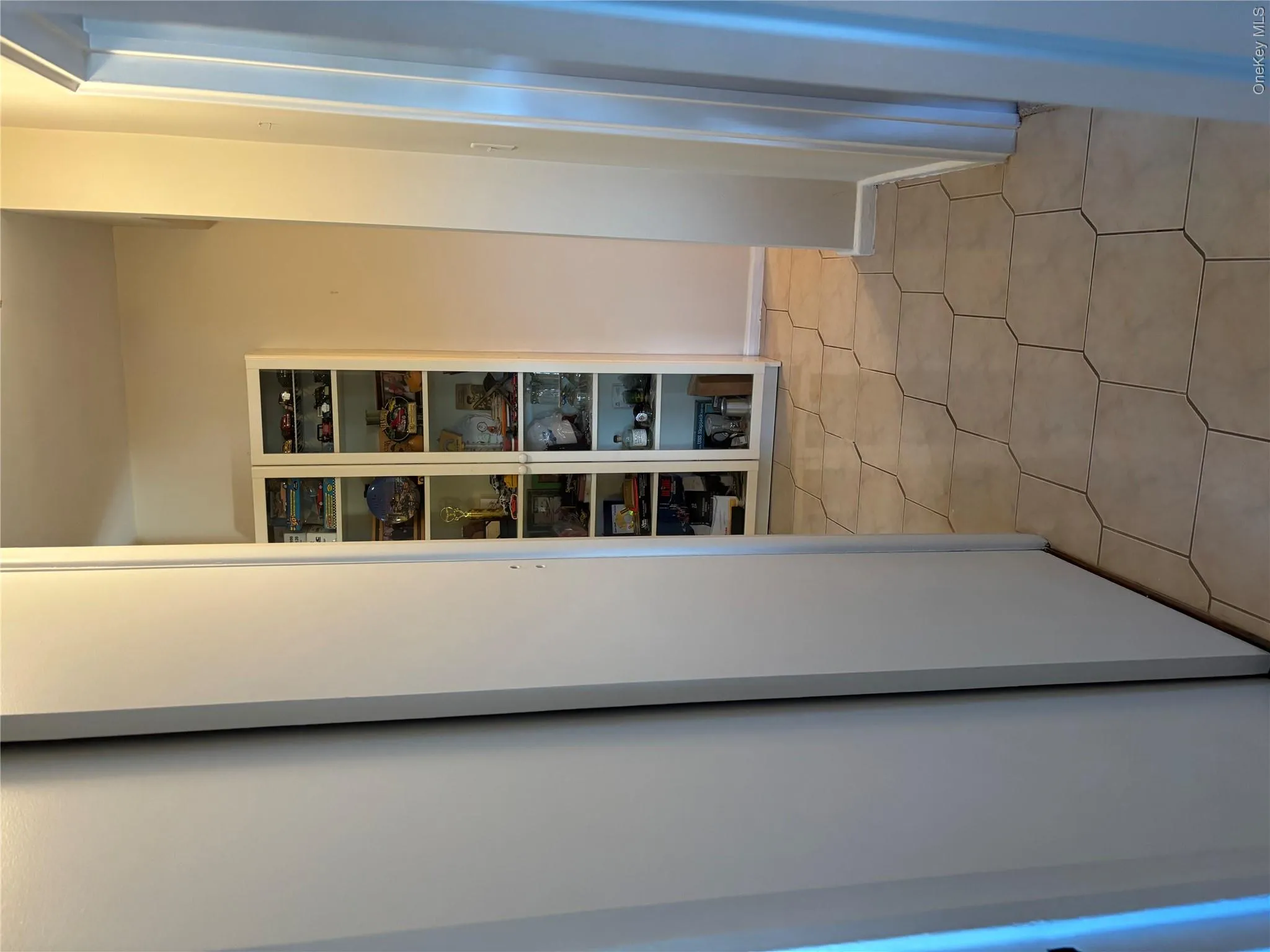 With closet With closet