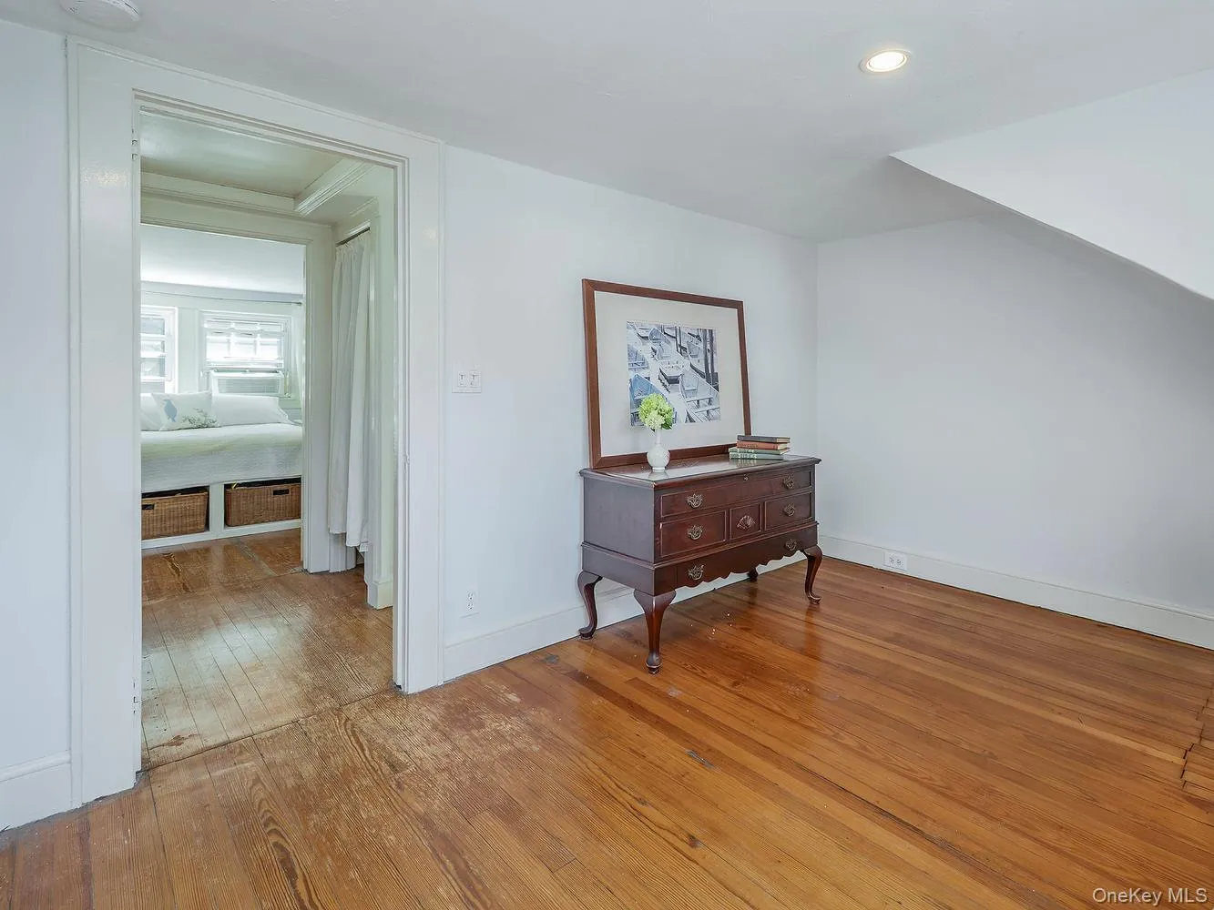 57 Irma Avenue, North Hempstead, NY, 2 Bedrooms Bedrooms, 6 Rooms Rooms,1 BathroomBathrooms,Residential,For Rent,Irma,0,1043563 57 Irma Avenue, North Hempstead, NY, 2 Bedrooms Bedrooms, 6 Rooms Rooms,1 BathroomBathrooms,Residential,For Rent,Irma,0,1043563