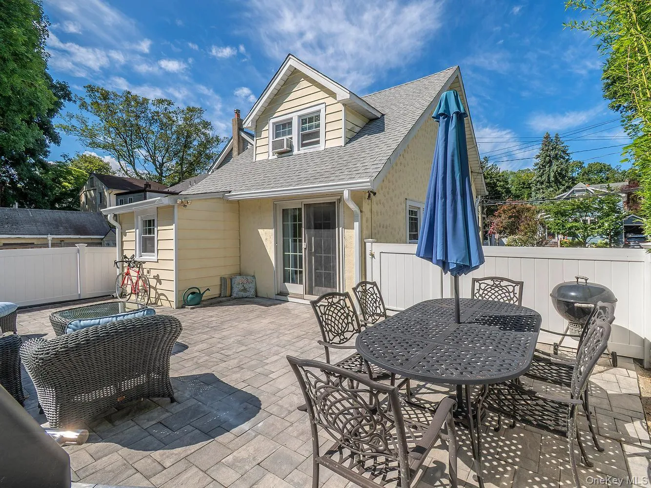 57 Irma Avenue, North Hempstead, NY, 2 Bedrooms Bedrooms, 6 Rooms Rooms,1 BathroomBathrooms,Residential,For Rent,Irma,0,1043563 57 Irma Avenue, North Hempstead, NY, 2 Bedrooms Bedrooms, 6 Rooms Rooms,1 BathroomBathrooms,Residential,For Rent,Irma,0,1043563