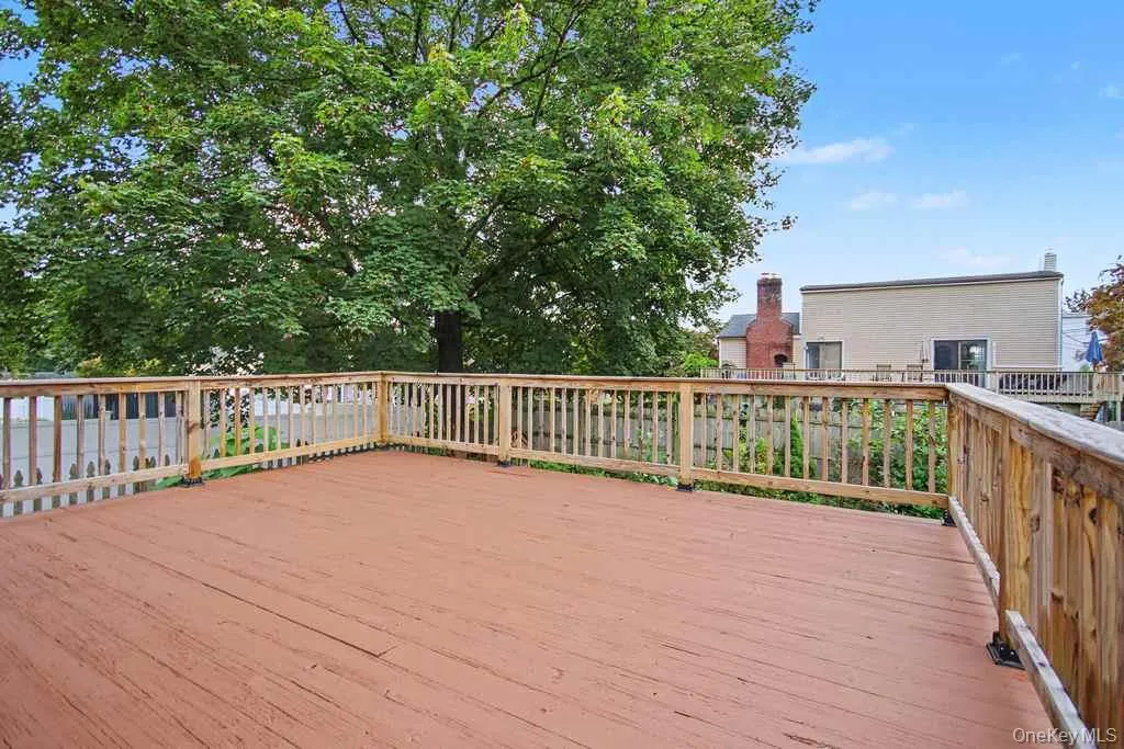 Expansive Rear Deck ideal for grilling & chilling! Expansive Rear Deck ideal for grilling & chilling!