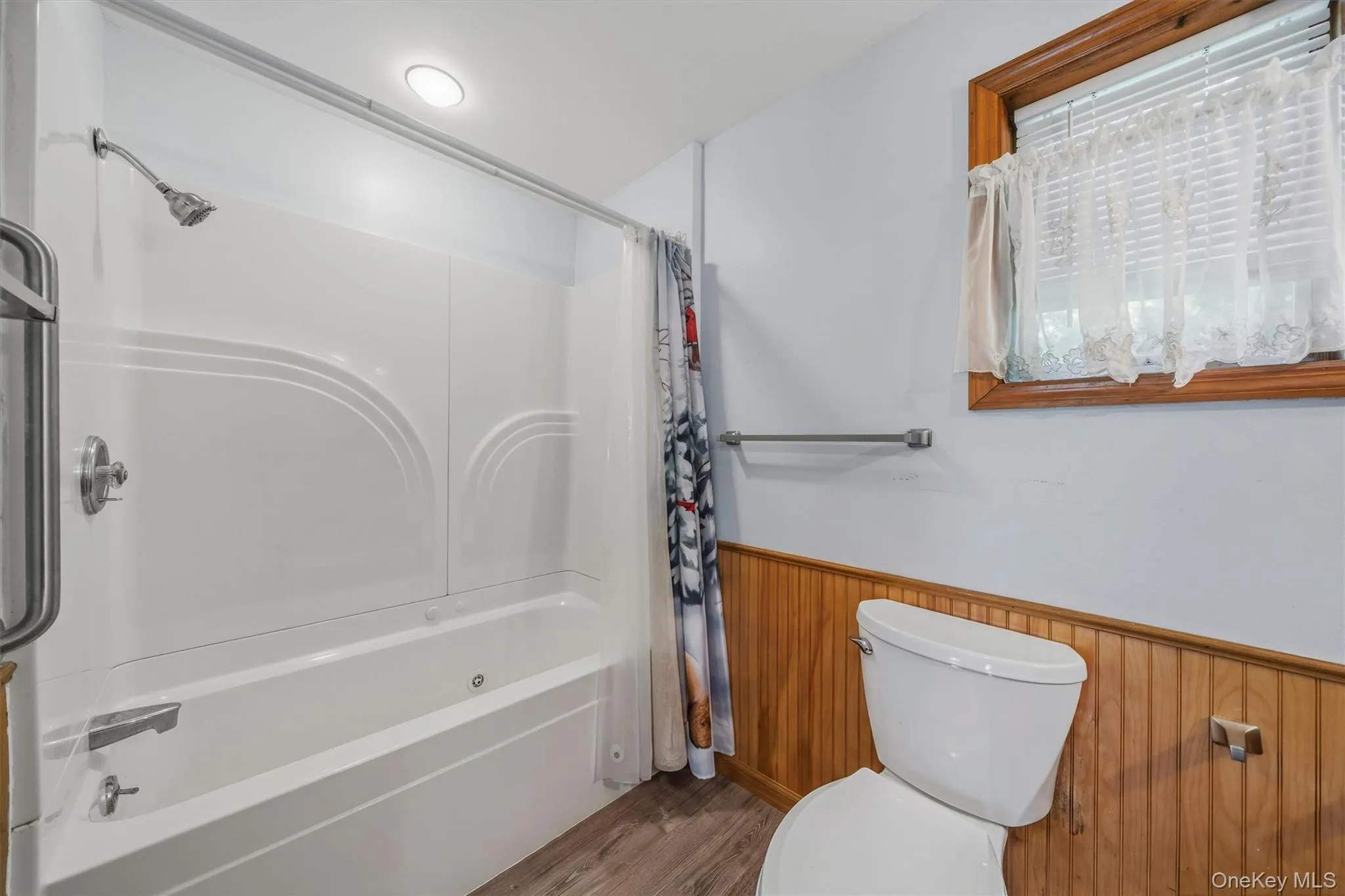 1st Floor Full Bathroom 1st Floor Full Bathroom