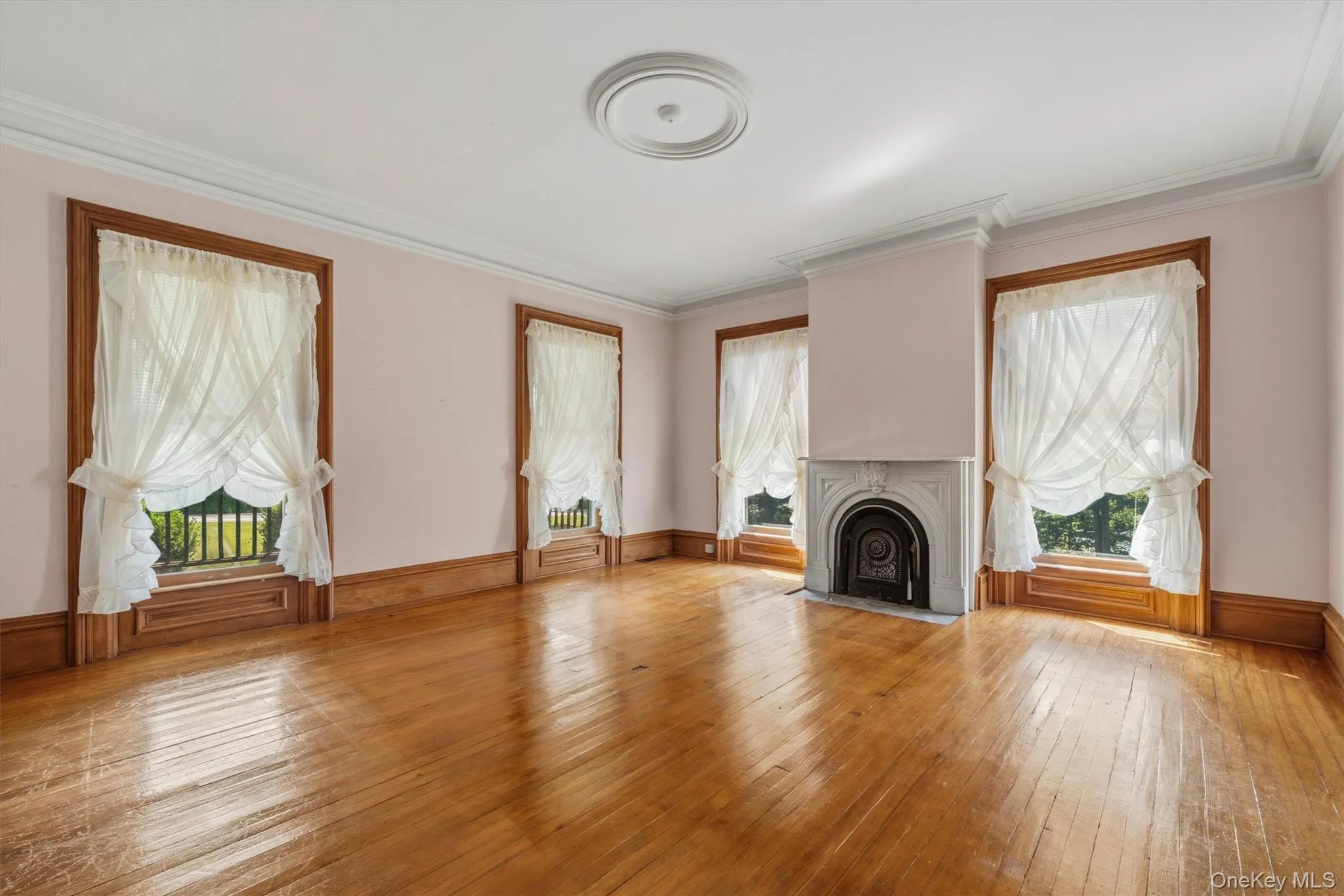 2430 State Route 207, Hamptonburgh, NY, 5 Bedrooms Bedrooms, 10 Rooms Rooms,3 BathroomsBathrooms,Residential,For Rent,State Route 207,0,1043572 2430 State Route 207, Hamptonburgh, NY, 5 Bedrooms Bedrooms, 10 Rooms Rooms,3 BathroomsBathrooms,Residential,For Rent,State Route 207,0,1043572