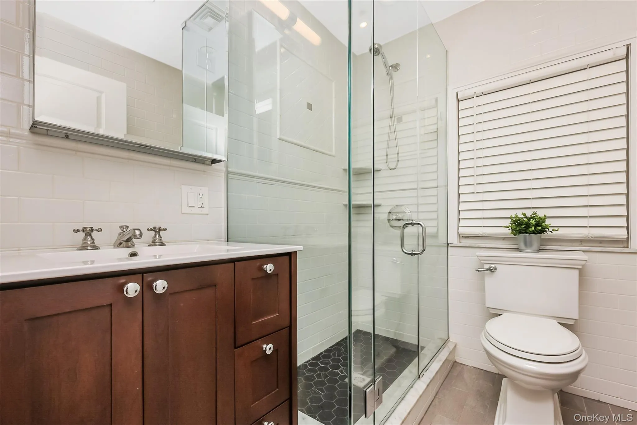 2-11 147th Street, New York, NY, 3 Bedrooms Bedrooms, 7 Rooms Rooms,3 BathroomsBathrooms,Residential,For Rent,147th,0,1043573 2-11 147th Street, New York, NY, 3 Bedrooms Bedrooms, 7 Rooms Rooms,3 BathroomsBathrooms,Residential,For Rent,147th,0,1043573