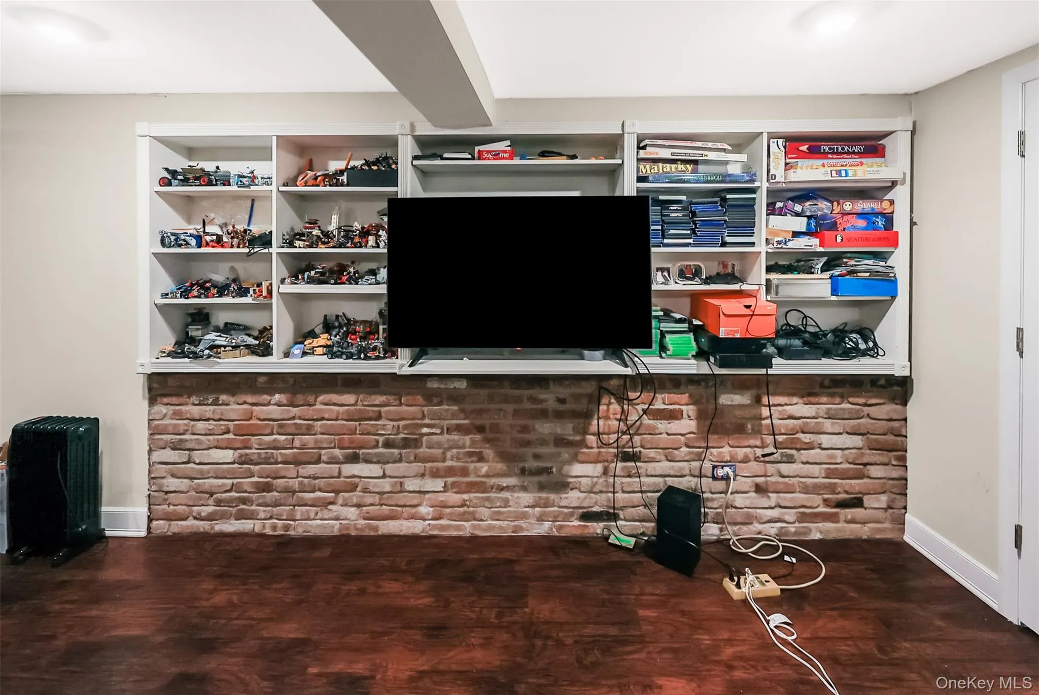 2-11 147th Street, New York, NY, 3 Bedrooms Bedrooms, 7 Rooms Rooms,3 BathroomsBathrooms,Residential,For Rent,147th,0,1043573 2-11 147th Street, New York, NY, 3 Bedrooms Bedrooms, 7 Rooms Rooms,3 BathroomsBathrooms,Residential,For Rent,147th,0,1043573