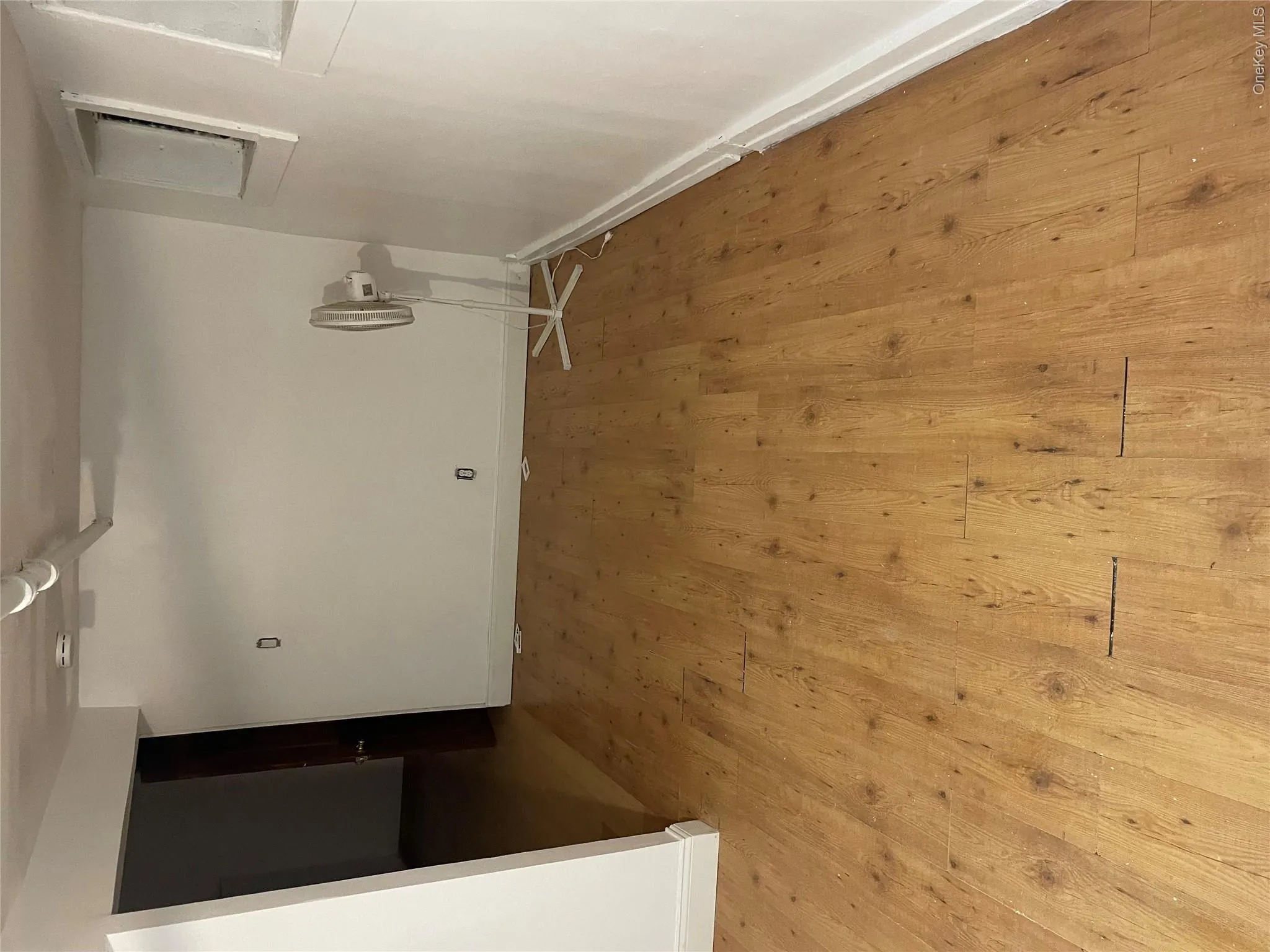 1011 Hemlock Street, New York, NY, 5 Bedrooms Bedrooms, 10 Rooms Rooms,3 BathroomsBathrooms,Residential,For Rent,Hemlock,0,1043574 1011 Hemlock Street, New York, NY, 5 Bedrooms Bedrooms, 10 Rooms Rooms,3 BathroomsBathrooms,Residential,For Rent,Hemlock,0,1043574