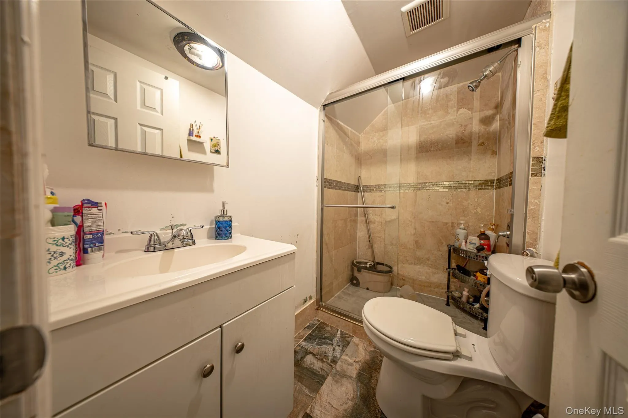 8564 104th Street, New York, NY, 6 Bedrooms Bedrooms, 9 Rooms Rooms,3 BathroomsBathrooms,Residential,For Rent,104th,0,1043576 8564 104th Street, New York, NY, 6 Bedrooms Bedrooms, 9 Rooms Rooms,3 BathroomsBathrooms,Residential,For Rent,104th,0,1043576