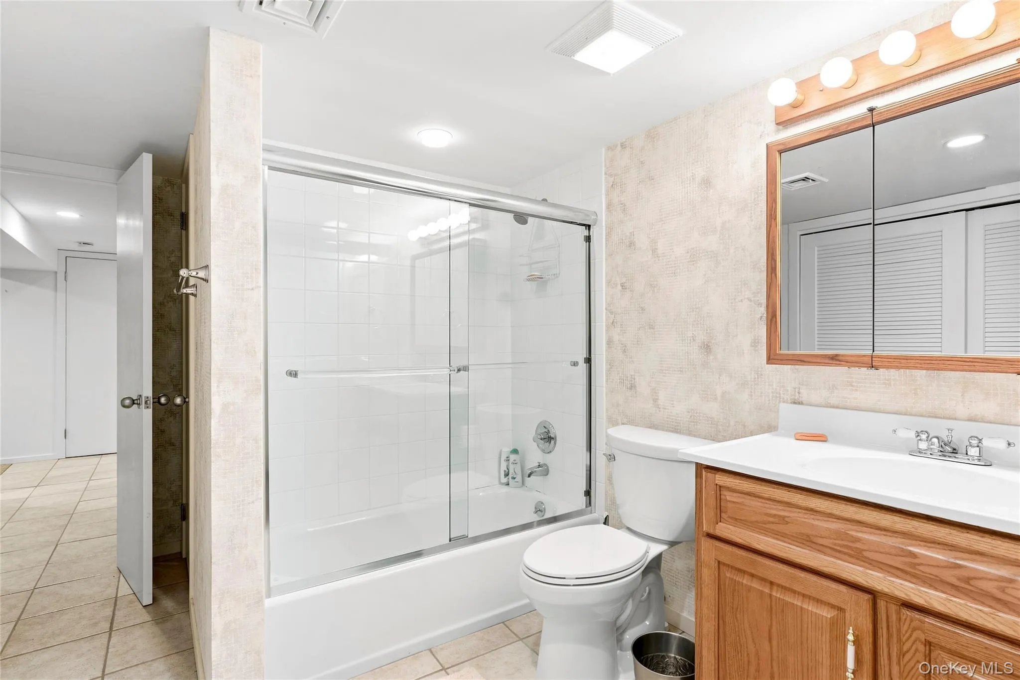 Basement Full bath Basement Full bath