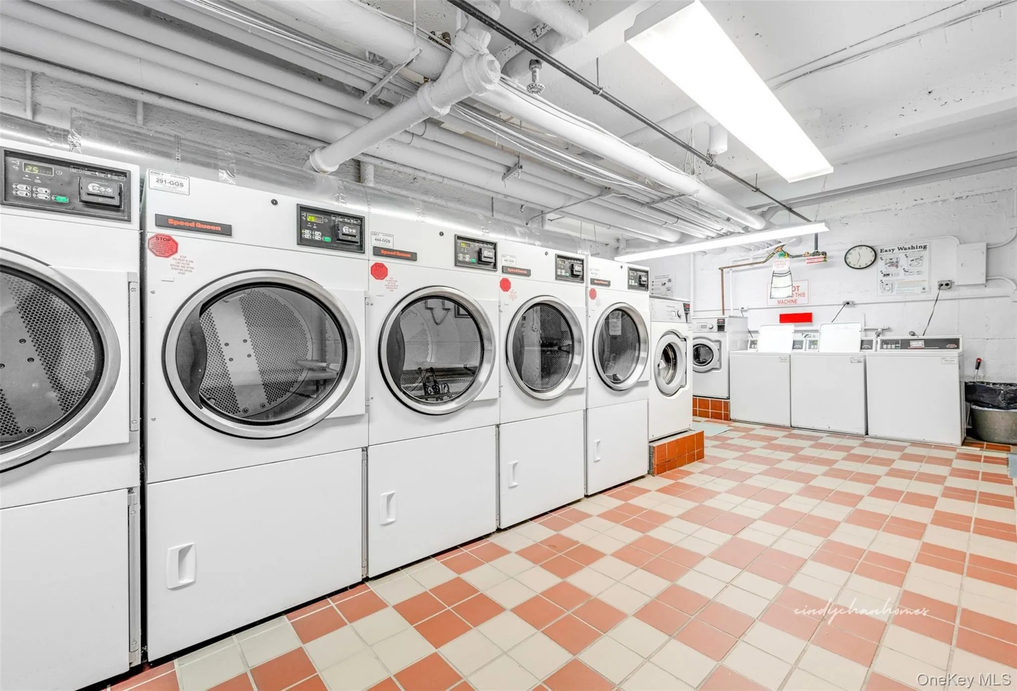67-66 108th Street, New York, NY, 1 Bedroom Bedrooms, 4 Rooms Rooms,1 BathroomBathrooms,Residential,For Rent,108th,0,1043582 67-66 108th Street, New York, NY, 1 Bedroom Bedrooms, 4 Rooms Rooms,1 BathroomBathrooms,Residential,For Rent,108th,0,1043582