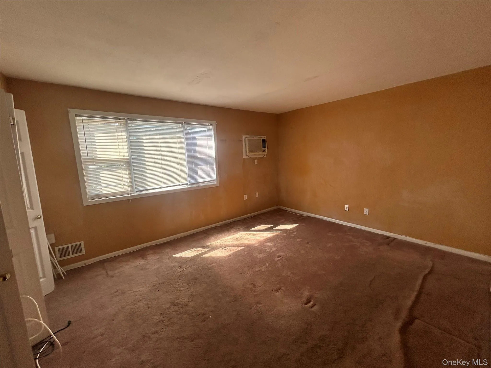 31 Farley Drive, Haverstraw, NY, 3 Bedrooms Bedrooms, 6 Rooms Rooms,1 BathroomBathrooms,Residential,For Rent,Farley,0,1043583 31 Farley Drive, Haverstraw, NY, 3 Bedrooms Bedrooms, 6 Rooms Rooms,1 BathroomBathrooms,Residential,For Rent,Farley,0,1043583