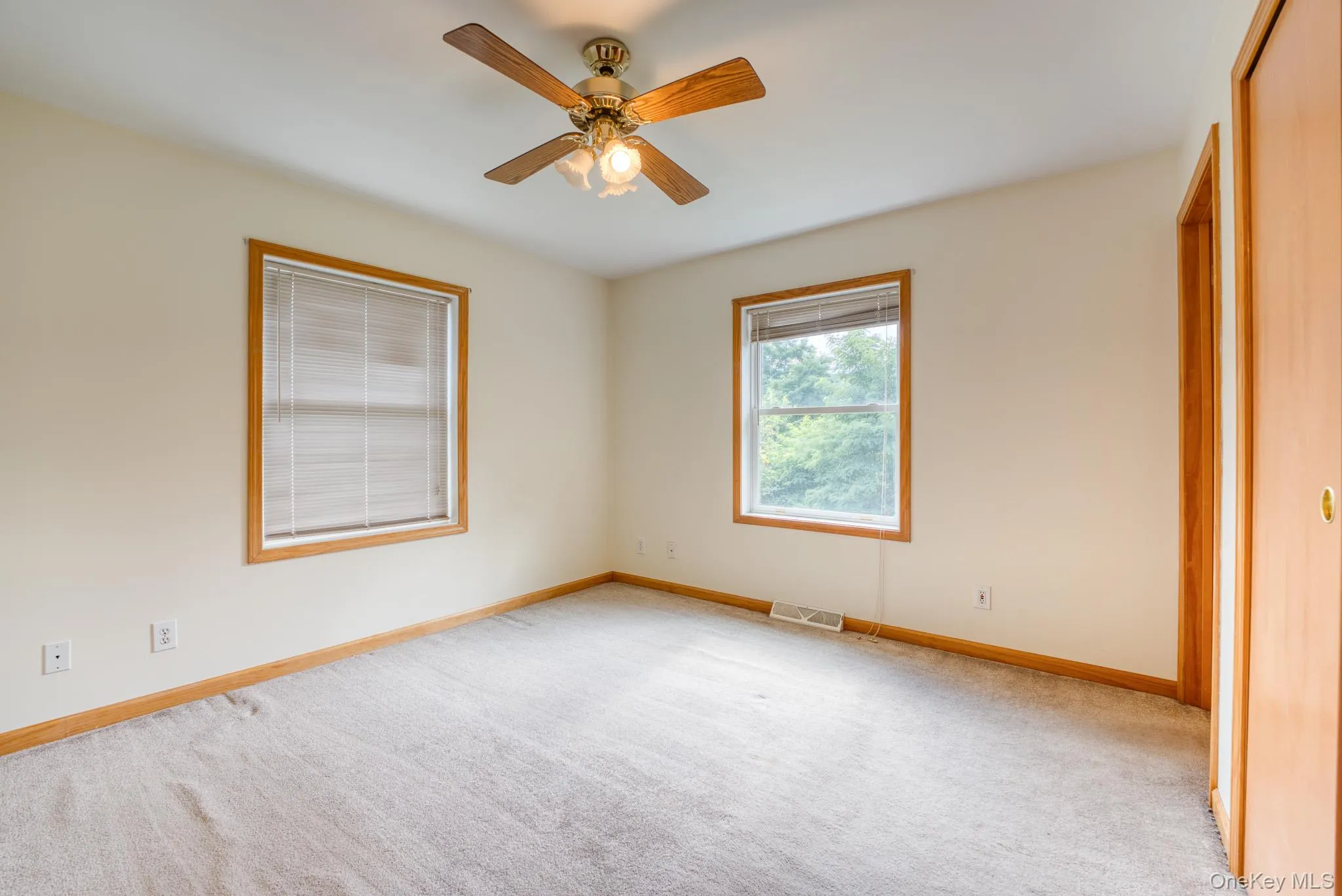 200 Doris Street, Esopus, NY, 3 Bedrooms Bedrooms, 5 Rooms Rooms,2 BathroomsBathrooms,Residential,For Rent,Doris,0,1043585 200 Doris Street, Esopus, NY, 3 Bedrooms Bedrooms, 5 Rooms Rooms,2 BathroomsBathrooms,Residential,For Rent,Doris,0,1043585