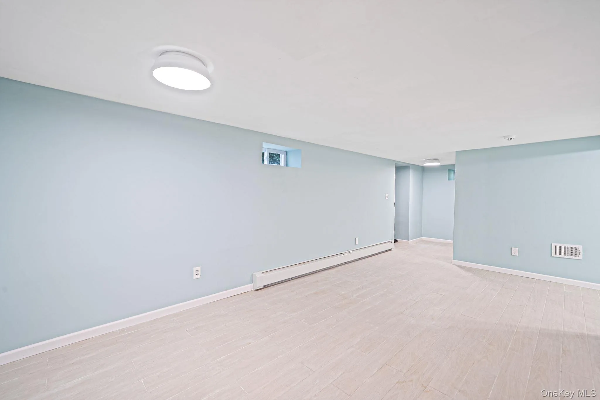 21 Pearsall Place, Babylon, NY, 3 Bedrooms Bedrooms, 6 Rooms Rooms,2 BathroomsBathrooms,Residential,For Rent,Pearsall,0,1043589 21 Pearsall Place, Babylon, NY, 3 Bedrooms Bedrooms, 6 Rooms Rooms,2 BathroomsBathrooms,Residential,For Rent,Pearsall,0,1043589