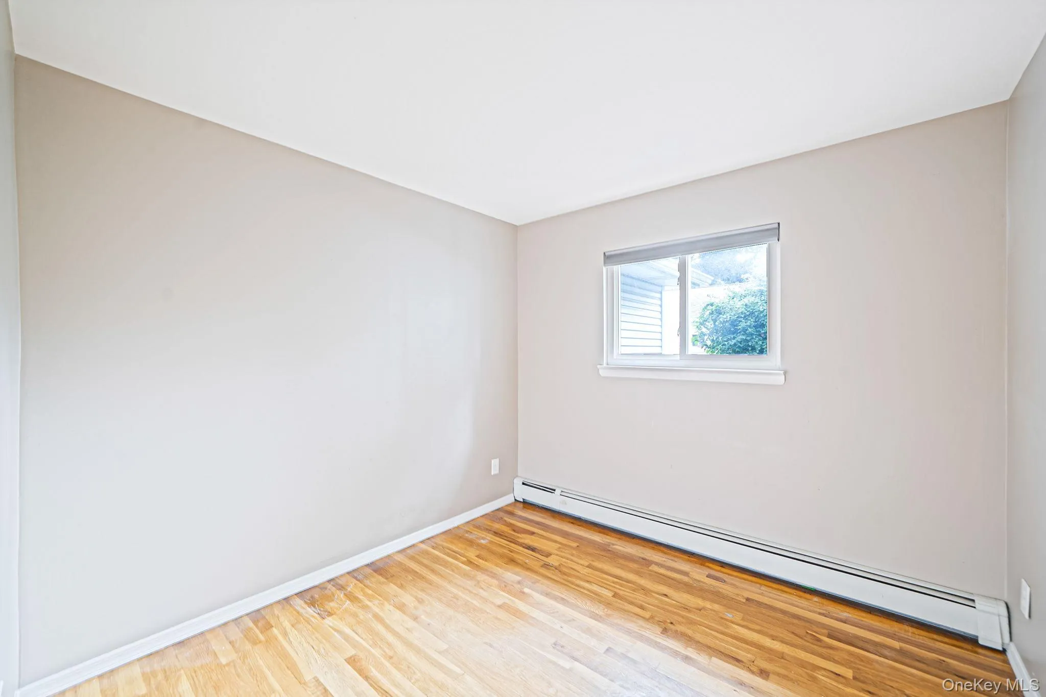 21 Pearsall Place, Babylon, NY, 3 Bedrooms Bedrooms, 6 Rooms Rooms,2 BathroomsBathrooms,Residential,For Rent,Pearsall,0,1043589 21 Pearsall Place, Babylon, NY, 3 Bedrooms Bedrooms, 6 Rooms Rooms,2 BathroomsBathrooms,Residential,For Rent,Pearsall,0,1043589