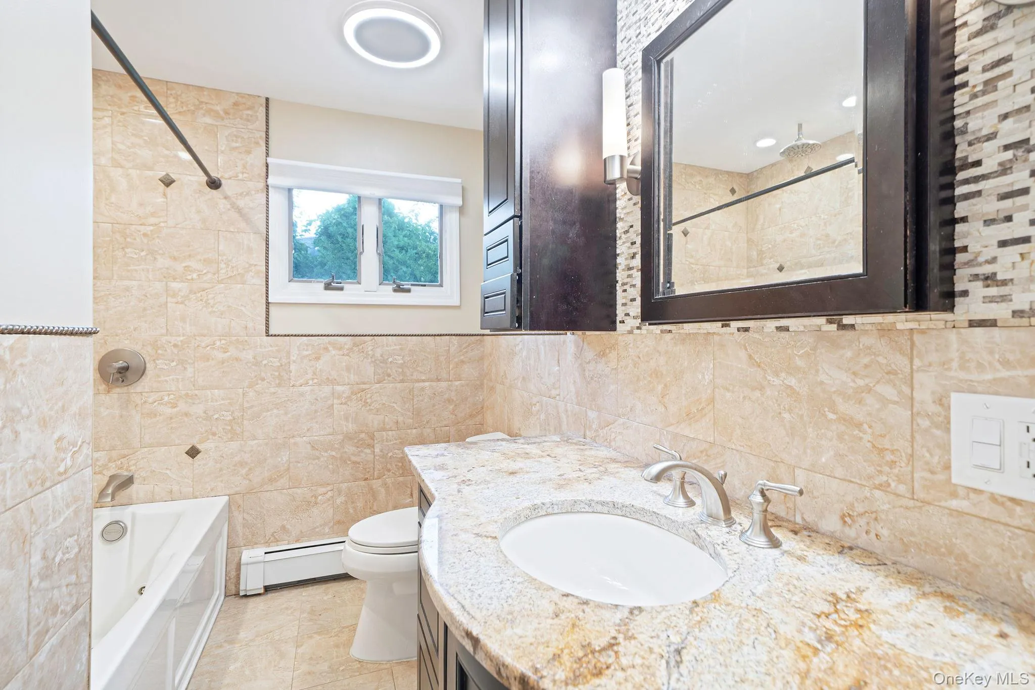 21 Pearsall Place, Babylon, NY, 3 Bedrooms Bedrooms, 6 Rooms Rooms,2 BathroomsBathrooms,Residential,For Rent,Pearsall,0,1043589 21 Pearsall Place, Babylon, NY, 3 Bedrooms Bedrooms, 6 Rooms Rooms,2 BathroomsBathrooms,Residential,For Rent,Pearsall,0,1043589