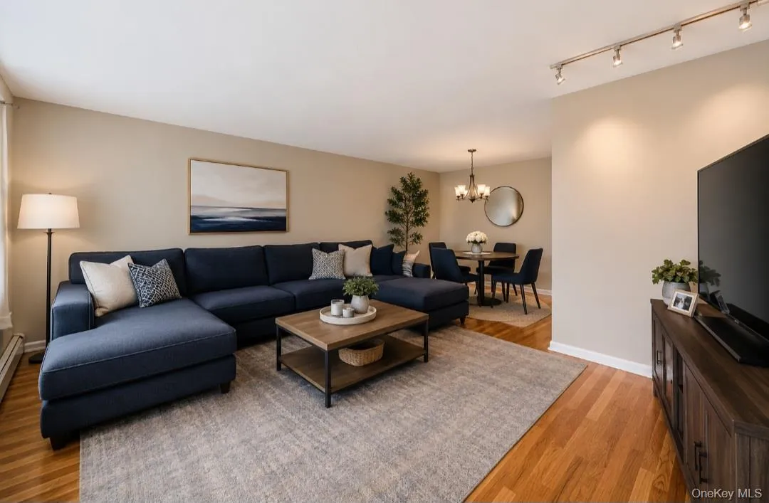 21 Pearsall Place, Babylon, NY, 3 Bedrooms Bedrooms, 6 Rooms Rooms,2 BathroomsBathrooms,Residential,For Rent,Pearsall,0,1043589 21 Pearsall Place, Babylon, NY, 3 Bedrooms Bedrooms, 6 Rooms Rooms,2 BathroomsBathrooms,Residential,For Rent,Pearsall,0,1043589