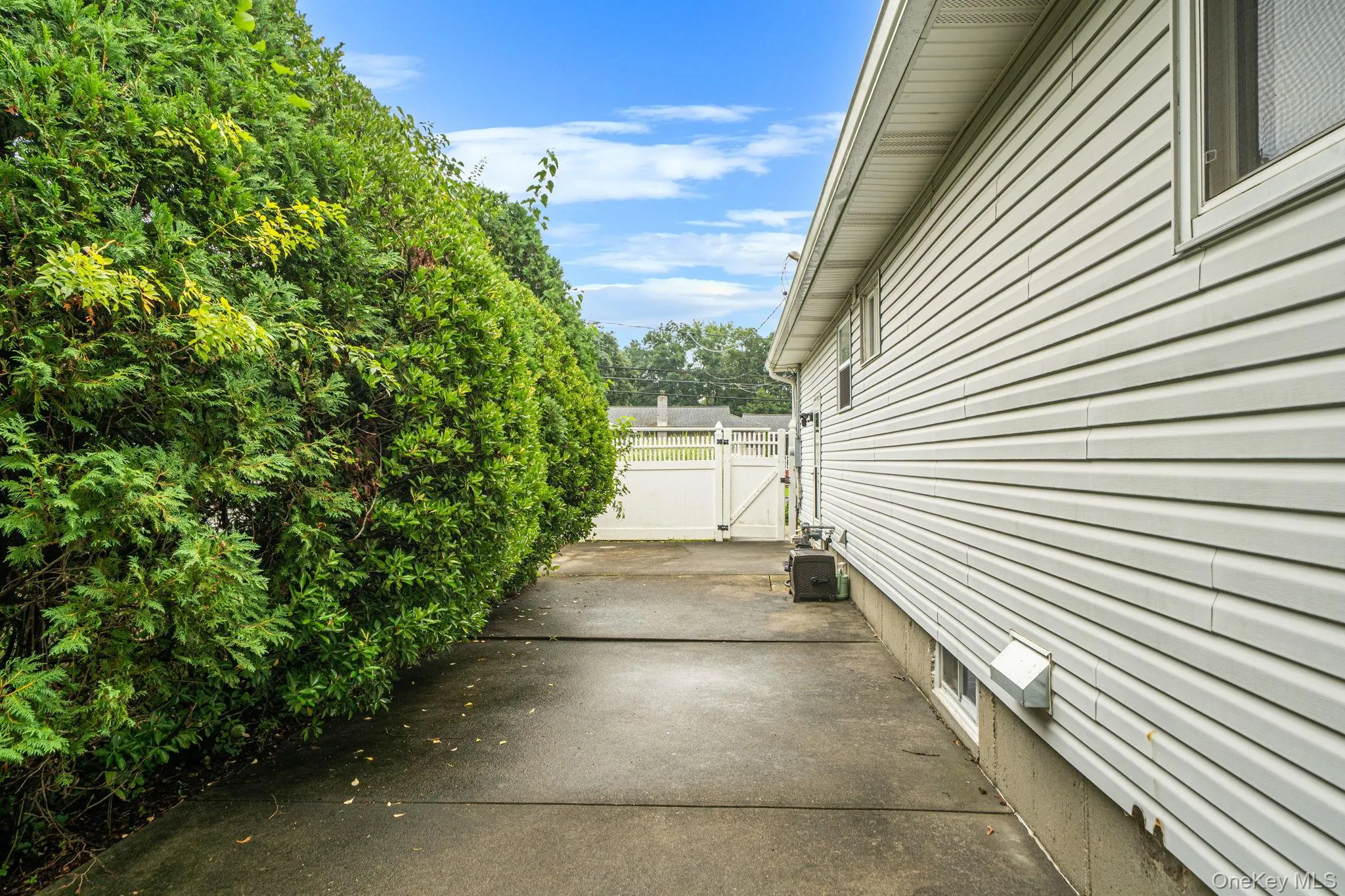 21 Pearsall Place, Babylon, NY, 3 Bedrooms Bedrooms, 6 Rooms Rooms,2 BathroomsBathrooms,Residential,For Rent,Pearsall,0,1043589 21 Pearsall Place, Babylon, NY, 3 Bedrooms Bedrooms, 6 Rooms Rooms,2 BathroomsBathrooms,Residential,For Rent,Pearsall,0,1043589