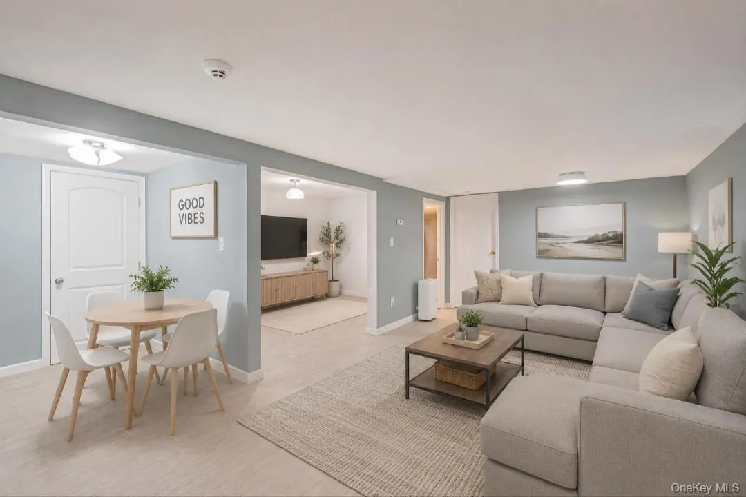 21 Pearsall Place, Babylon, NY, 3 Bedrooms Bedrooms, 6 Rooms Rooms,2 BathroomsBathrooms,Residential,For Rent,Pearsall,0,1043589 21 Pearsall Place, Babylon, NY, 3 Bedrooms Bedrooms, 6 Rooms Rooms,2 BathroomsBathrooms,Residential,For Rent,Pearsall,0,1043589