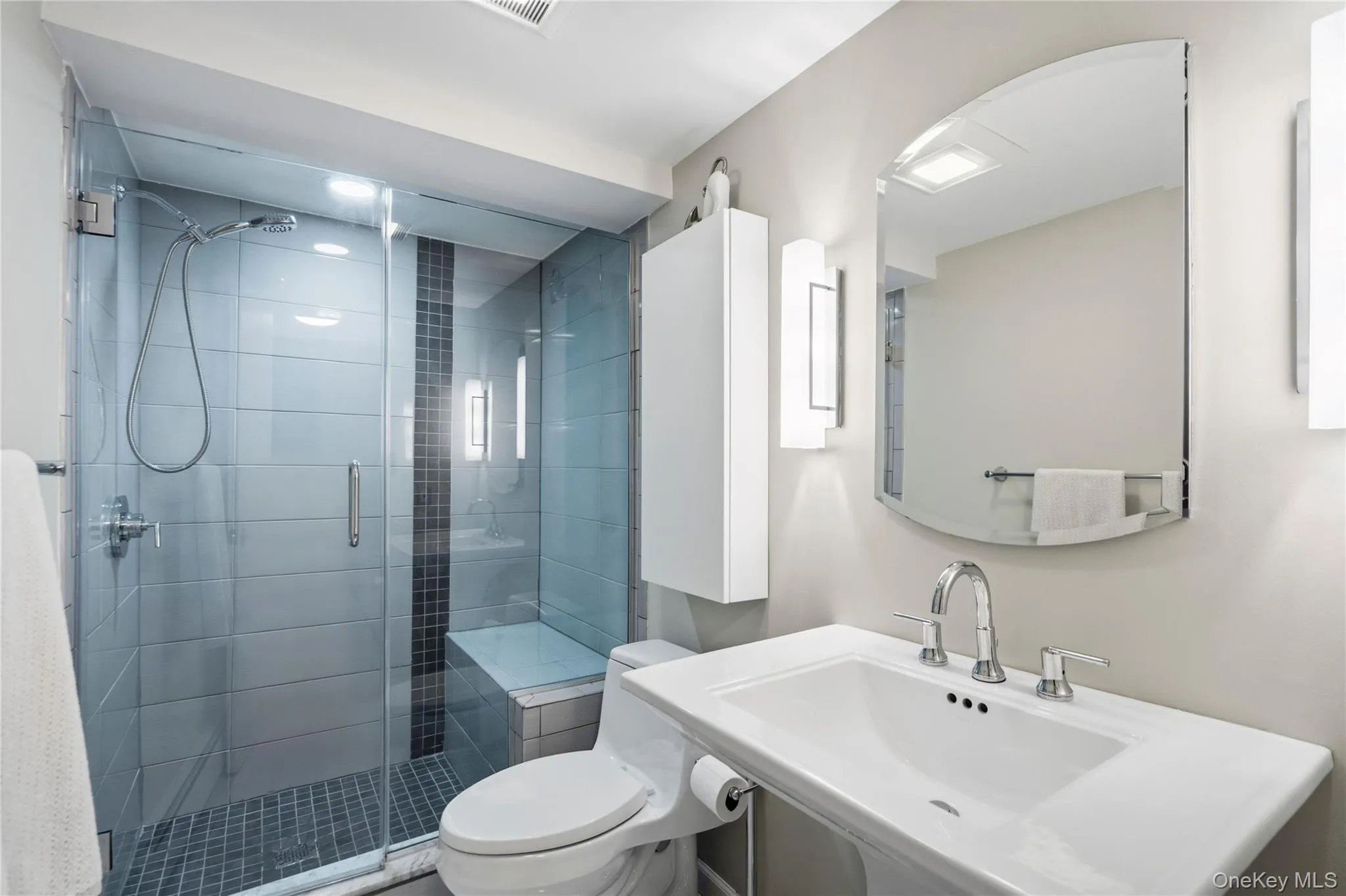 77 Lumur Drive, Islip, NY, 3 Bedrooms Bedrooms, 8 Rooms Rooms,2 BathroomsBathrooms,Residential,For Rent,Lumur,0,1043590 77 Lumur Drive, Islip, NY, 3 Bedrooms Bedrooms, 8 Rooms Rooms,2 BathroomsBathrooms,Residential,For Rent,Lumur,0,1043590