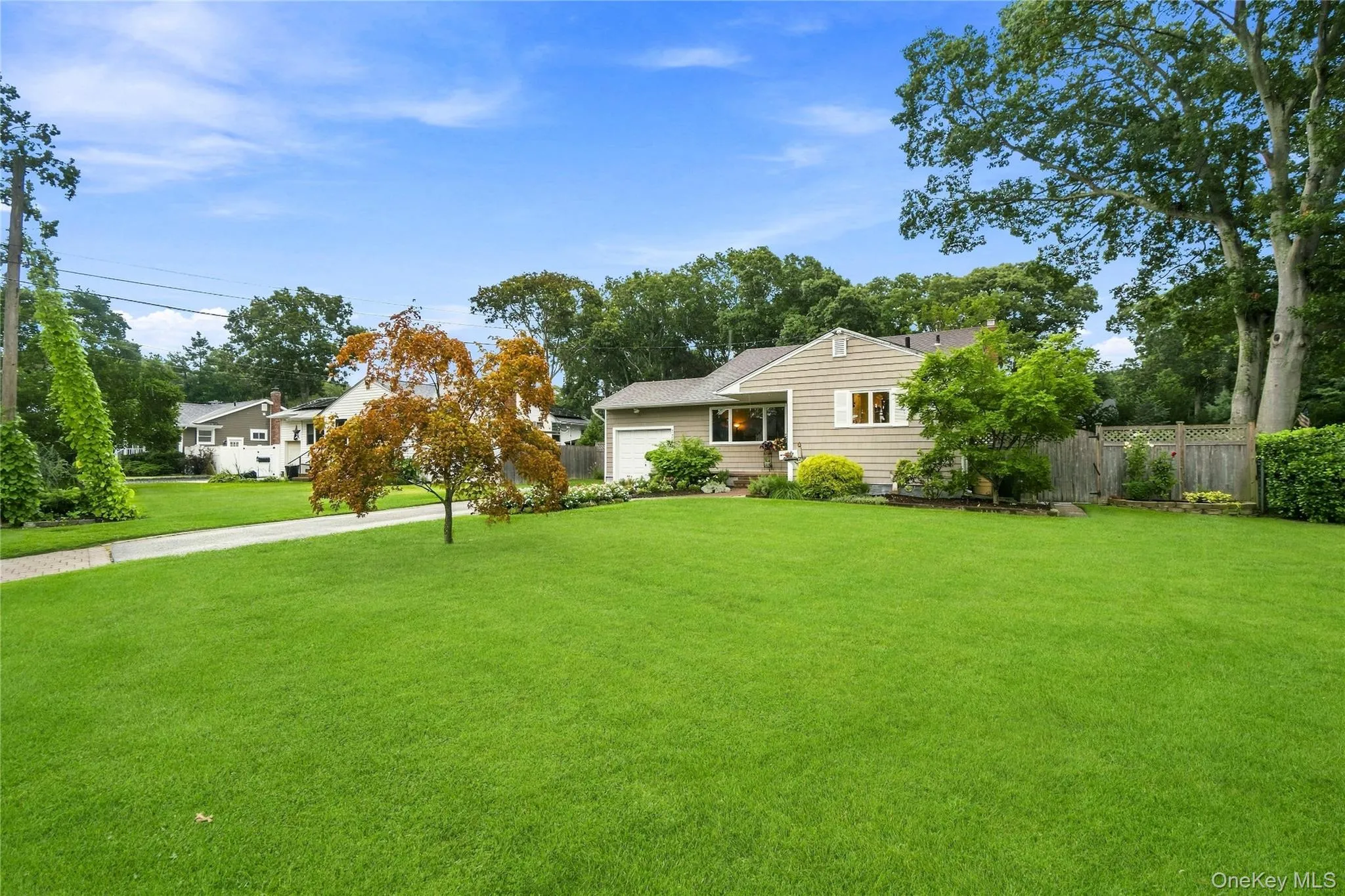 77 Lumur Drive, Islip, NY, 3 Bedrooms Bedrooms, 8 Rooms Rooms,2 BathroomsBathrooms,Residential,For Rent,Lumur,0,1043590 77 Lumur Drive, Islip, NY, 3 Bedrooms Bedrooms, 8 Rooms Rooms,2 BathroomsBathrooms,Residential,For Rent,Lumur,0,1043590