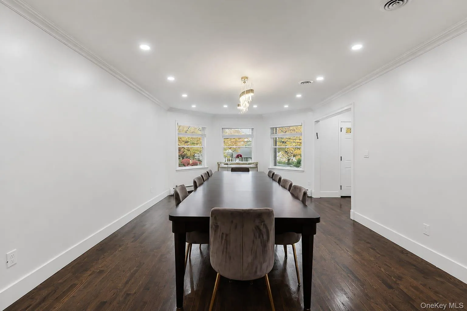 169 Pascack Road, Clarkstown, NY, 6 Bedrooms Bedrooms, 12 Rooms Rooms,3 BathroomsBathrooms,Residential,For Rent,Pascack,0,1043592 169 Pascack Road, Clarkstown, NY, 6 Bedrooms Bedrooms, 12 Rooms Rooms,3 BathroomsBathrooms,Residential,For Rent,Pascack,0,1043592