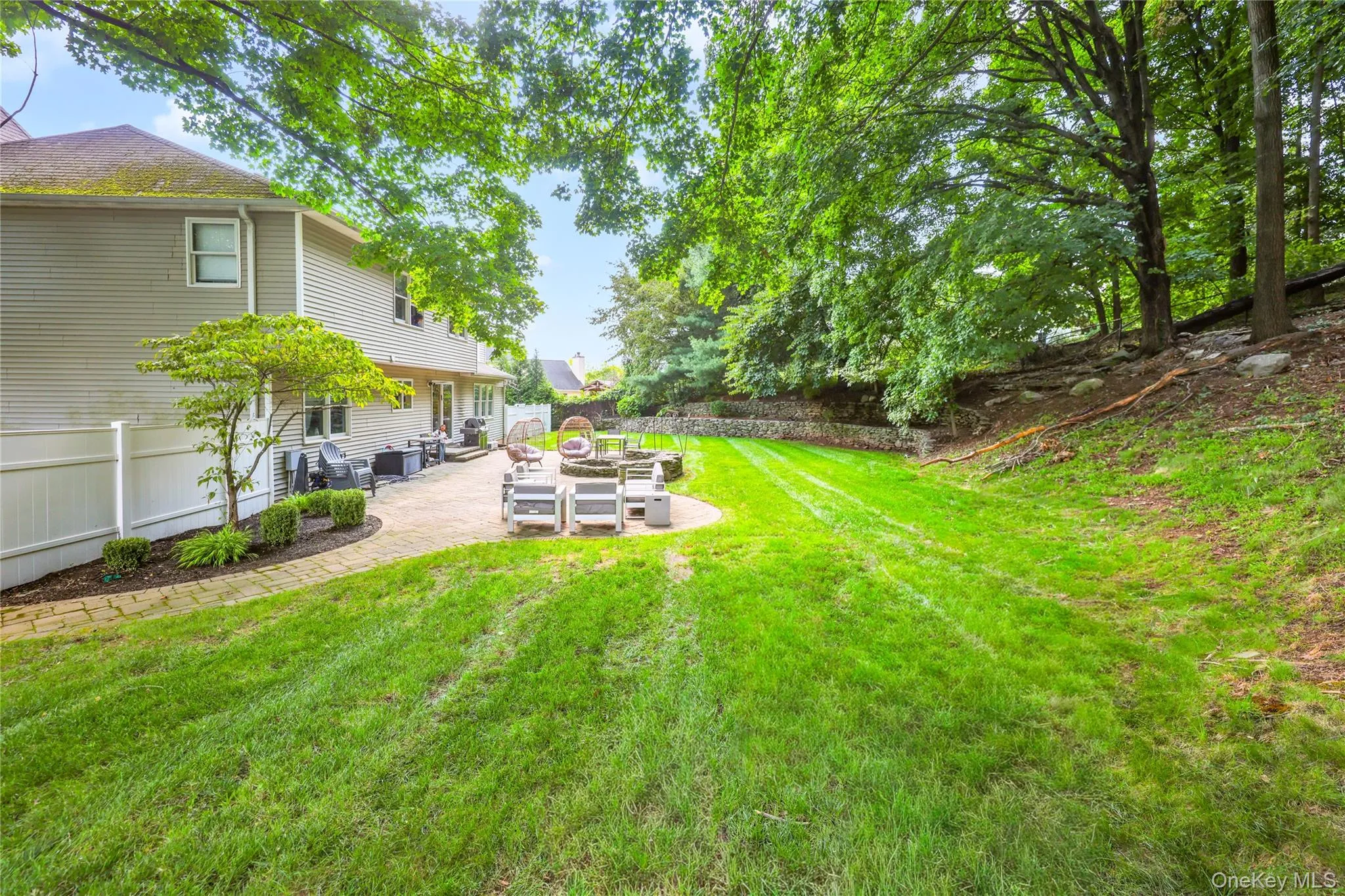 169 Pascack Road, Clarkstown, NY, 6 Bedrooms Bedrooms, 12 Rooms Rooms,3 BathroomsBathrooms,Residential,For Rent,Pascack,0,1043592 169 Pascack Road, Clarkstown, NY, 6 Bedrooms Bedrooms, 12 Rooms Rooms,3 BathroomsBathrooms,Residential,For Rent,Pascack,0,1043592
