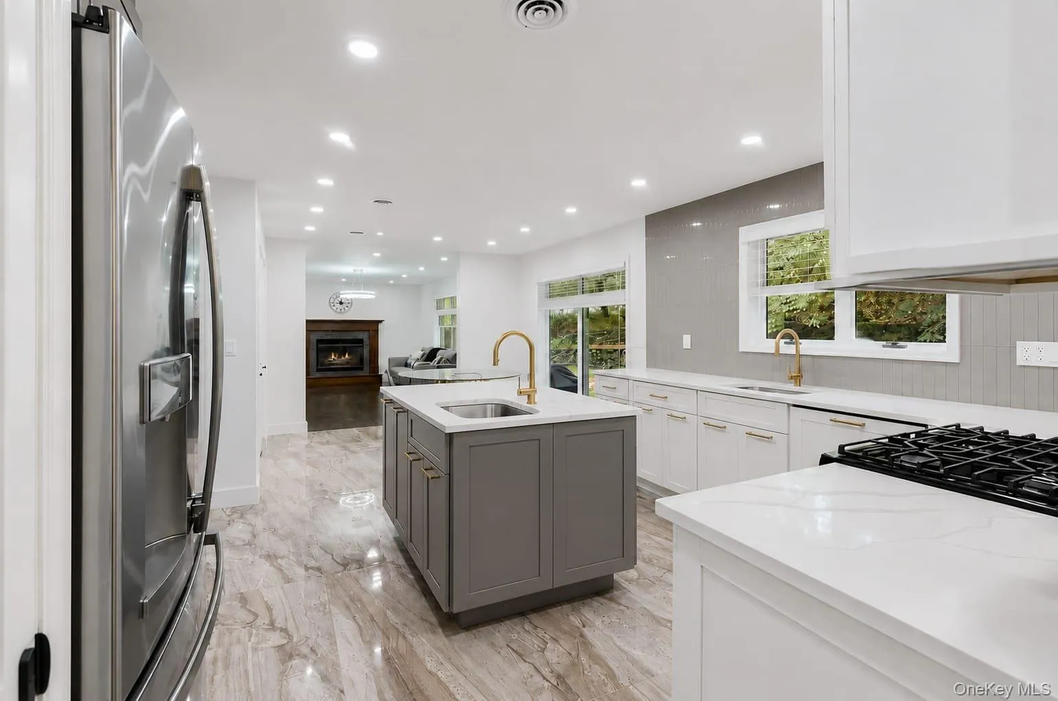 169 Pascack Road, Clarkstown, NY, 6 Bedrooms Bedrooms, 12 Rooms Rooms,3 BathroomsBathrooms,Residential,For Rent,Pascack,0,1043592 169 Pascack Road, Clarkstown, NY, 6 Bedrooms Bedrooms, 12 Rooms Rooms,3 BathroomsBathrooms,Residential,For Rent,Pascack,0,1043592