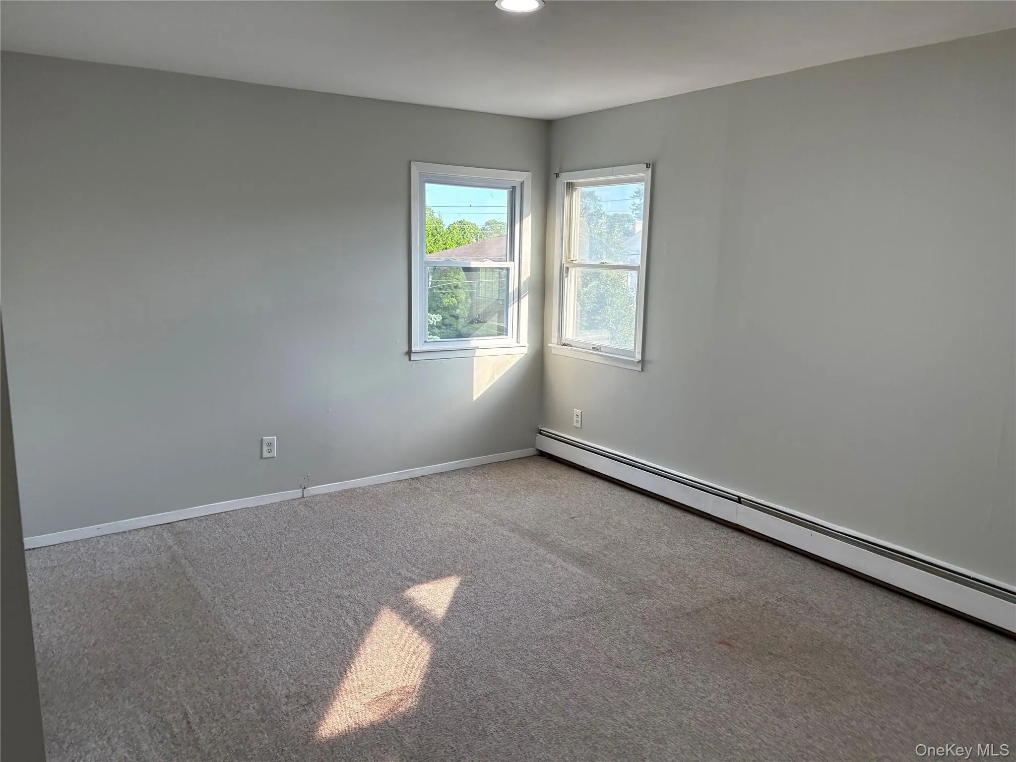 1975 Lenox Avenue, Hempstead, NY, 5 Bedrooms Bedrooms, 8 Rooms Rooms,3 BathroomsBathrooms,Residential,For Rent,Lenox,0,1043594 1975 Lenox Avenue, Hempstead, NY, 5 Bedrooms Bedrooms, 8 Rooms Rooms,3 BathroomsBathrooms,Residential,For Rent,Lenox,0,1043594