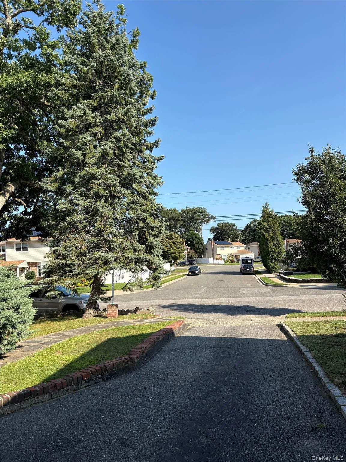 1975 Lenox Avenue, Hempstead, NY, 5 Bedrooms Bedrooms, 8 Rooms Rooms,3 BathroomsBathrooms,Residential,For Rent,Lenox,0,1043594 1975 Lenox Avenue, Hempstead, NY, 5 Bedrooms Bedrooms, 8 Rooms Rooms,3 BathroomsBathrooms,Residential,For Rent,Lenox,0,1043594