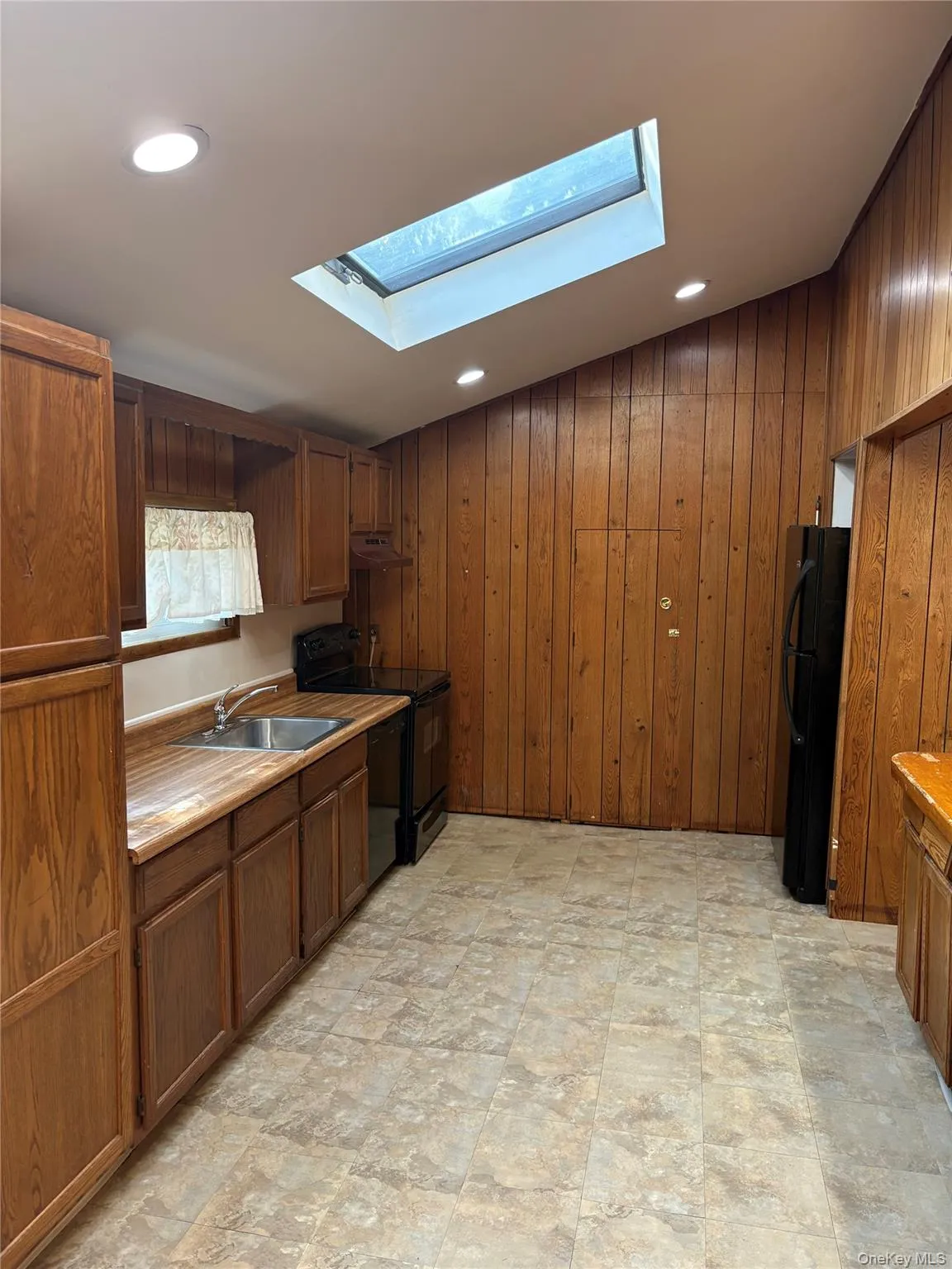 1975 Lenox Avenue, Hempstead, NY, 5 Bedrooms Bedrooms, 8 Rooms Rooms,3 BathroomsBathrooms,Residential,For Rent,Lenox,0,1043594 1975 Lenox Avenue, Hempstead, NY, 5 Bedrooms Bedrooms, 8 Rooms Rooms,3 BathroomsBathrooms,Residential,For Rent,Lenox,0,1043594