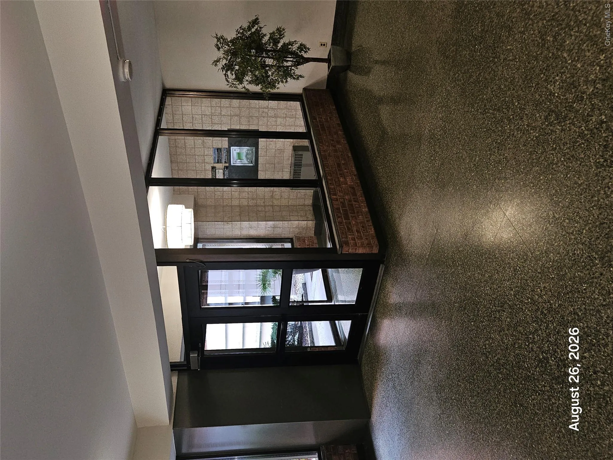 Lobby. Lobby.